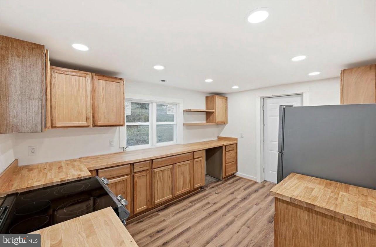 1 DEPOT AVE, FRONT ROYAL, Virginia 22630, 3 Bedrooms Bedrooms, 6 Rooms Rooms,2 BathroomsBathrooms,Residential,For sale,1 DEPOT AVE,VAWR2013322 MLS # VAWR2013322 1 DEPOT AVE, FRONT ROYAL, Virginia 22630, 3 Bedrooms Bedrooms, 6 Rooms Rooms,2 BathroomsBathrooms,Residential,For sale,1 DEPOT AVE,VAWR2013322 MLS # VAWR2013322