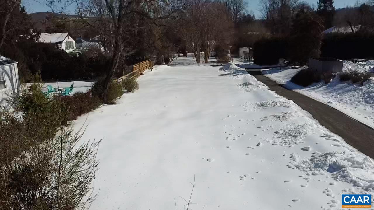 320 B 11TH ST, CHARLOTTESVILLE, Virginia 22902, 4 Bedrooms Bedrooms, ,4 BathroomsBathrooms,Residential,For sale,320 B 11TH ST,673036 MLS # 673036