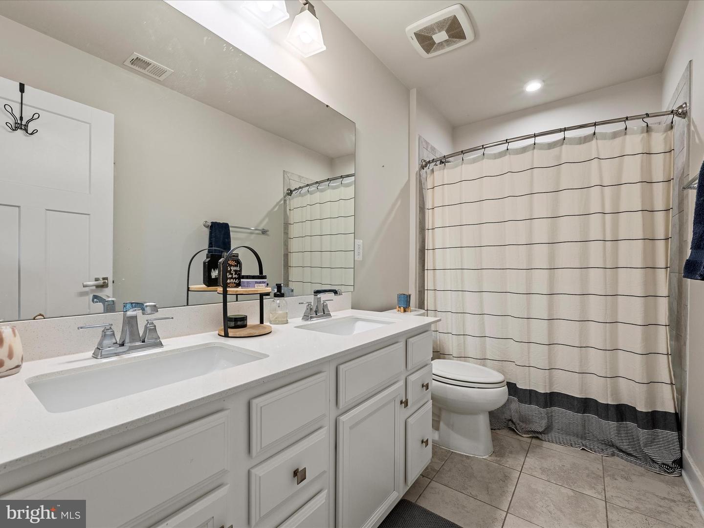 107 INTERLACE WAY, STEPHENSON, Virginia 22656, 4 Bedrooms Bedrooms, ,3 BathroomsBathrooms,Residential,For sale,107 INTERLACE WAY,VAFV2039410 MLS # VAFV2039410