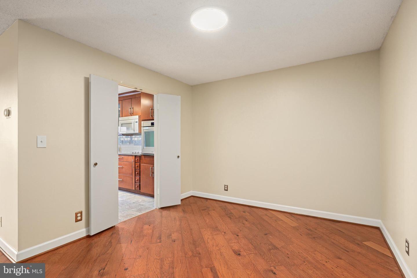 5904 MOUNT EAGLE DR #510, ALEXANDRIA, Virginia 22303, 2 Bedrooms Bedrooms, 4 Rooms Rooms,2 BathroomsBathrooms,Residential,For sale,5904 MOUNT EAGLE DR #510,VAFX2289056 MLS # VAFX2289056