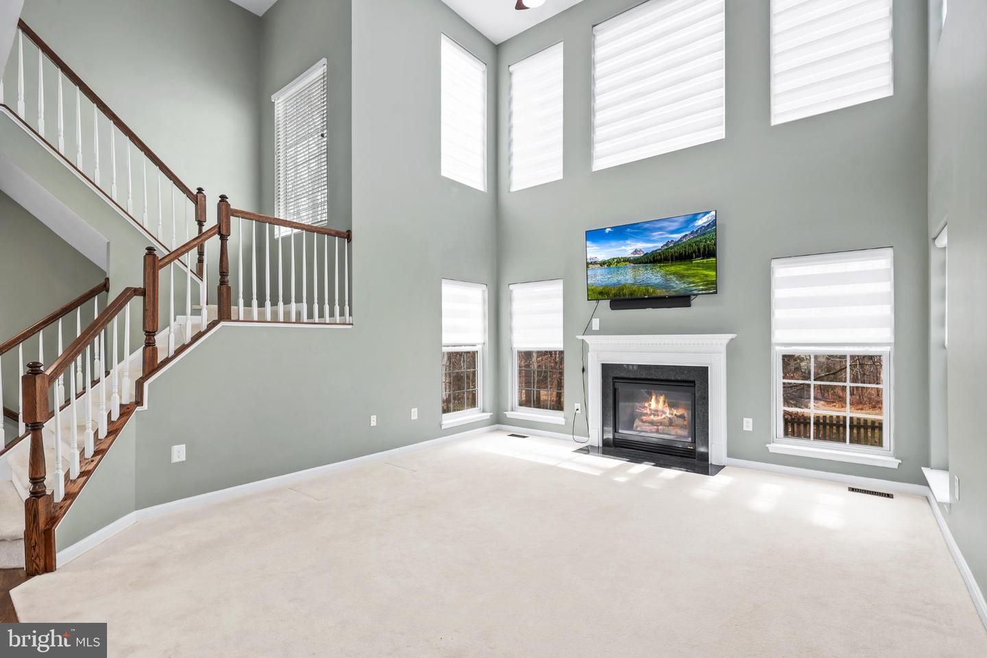 15750 CHIMNEY ROCK TER, WOODBRIDGE, Virginia 22193, 5 Bedrooms Bedrooms, 16 Rooms Rooms,3 BathroomsBathrooms,Residential,For sale,15750 CHIMNEY ROCK TER,VAPW2111914 MLS # VAPW2111914