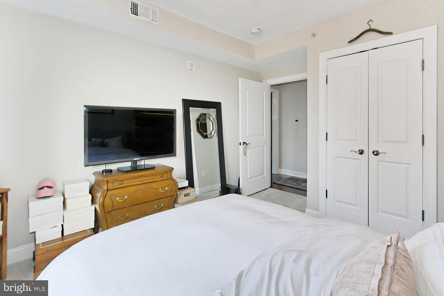 2050 JAMIESON AVE #1409, ALEXANDRIA, Virginia 22314, 1 Bedroom Bedrooms, 3 Rooms Rooms,1 BathroomBathrooms,Residential,For sale,2050 JAMIESON AVE #1409,VAAX2053802 MLS # VAAX2053802