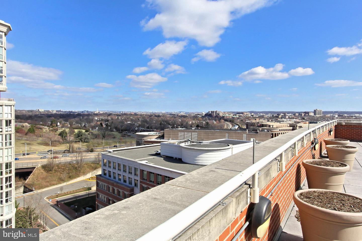 2050 JAMIESON AVE #1409, ALEXANDRIA, Virginia 22314, 1 Bedroom Bedrooms, 3 Rooms Rooms,1 BathroomBathrooms,Residential,For sale,2050 JAMIESON AVE #1409,VAAX2053802 MLS # VAAX2053802