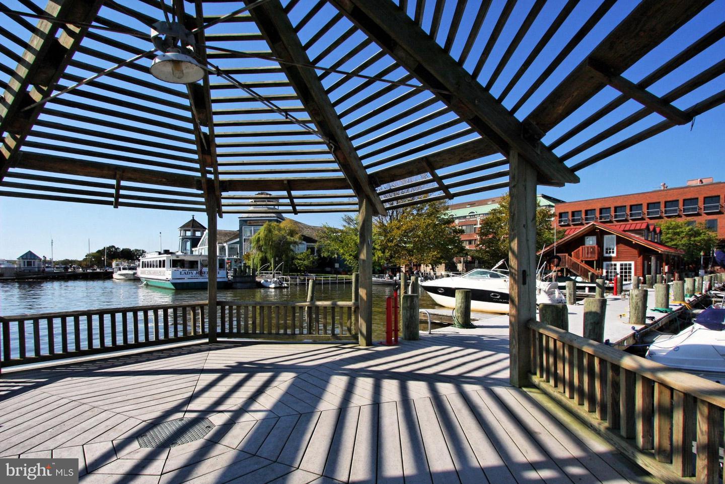 2050 JAMIESON AVE #1409, ALEXANDRIA, Virginia 22314, 1 Bedroom Bedrooms, 3 Rooms Rooms,1 BathroomBathrooms,Residential,For sale,2050 JAMIESON AVE #1409,VAAX2053802 MLS # VAAX2053802