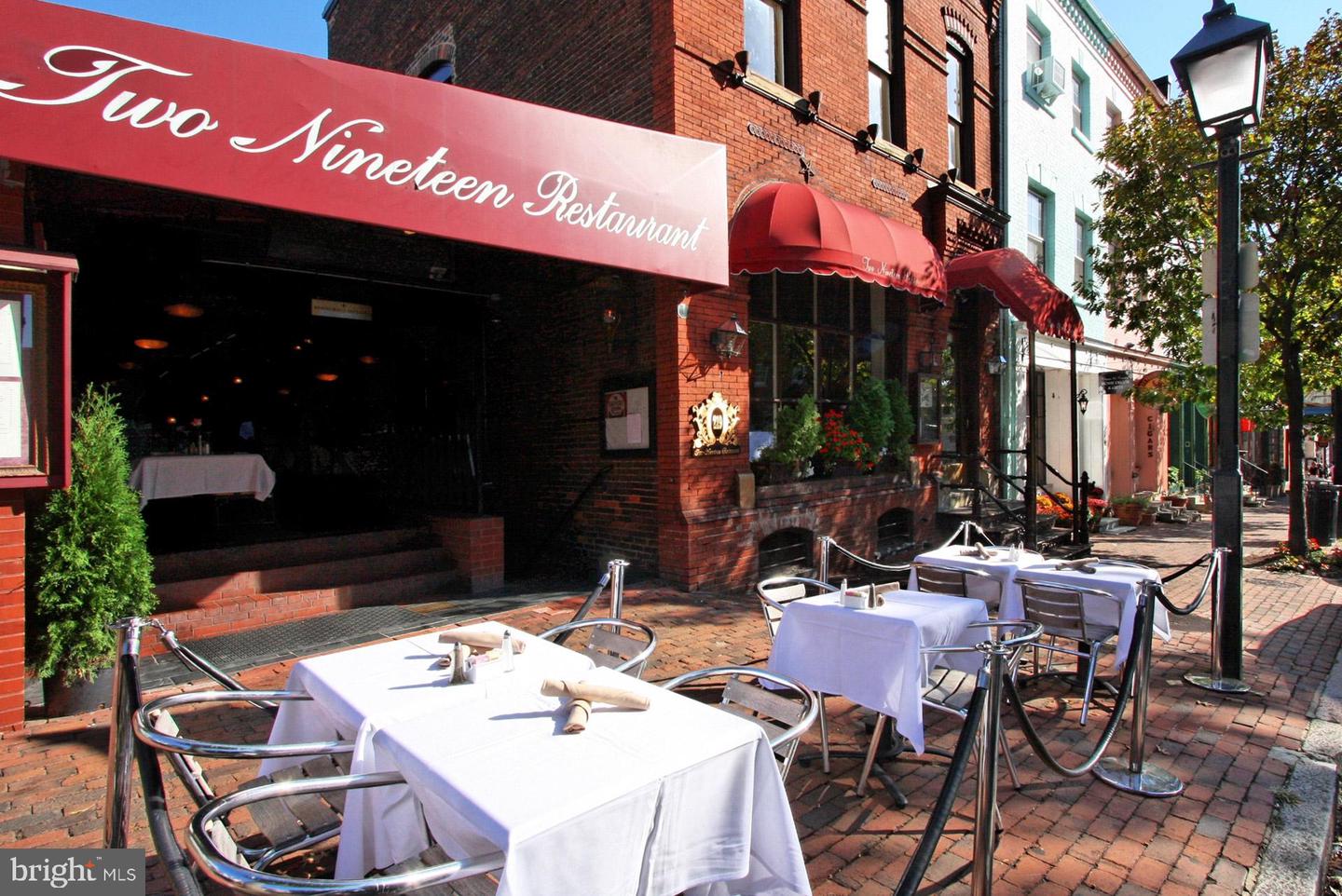 2050 JAMIESON AVE #1409, ALEXANDRIA, Virginia 22314, 1 Bedroom Bedrooms, 3 Rooms Rooms,1 BathroomBathrooms,Residential,For sale,2050 JAMIESON AVE #1409,VAAX2053802 MLS # VAAX2053802