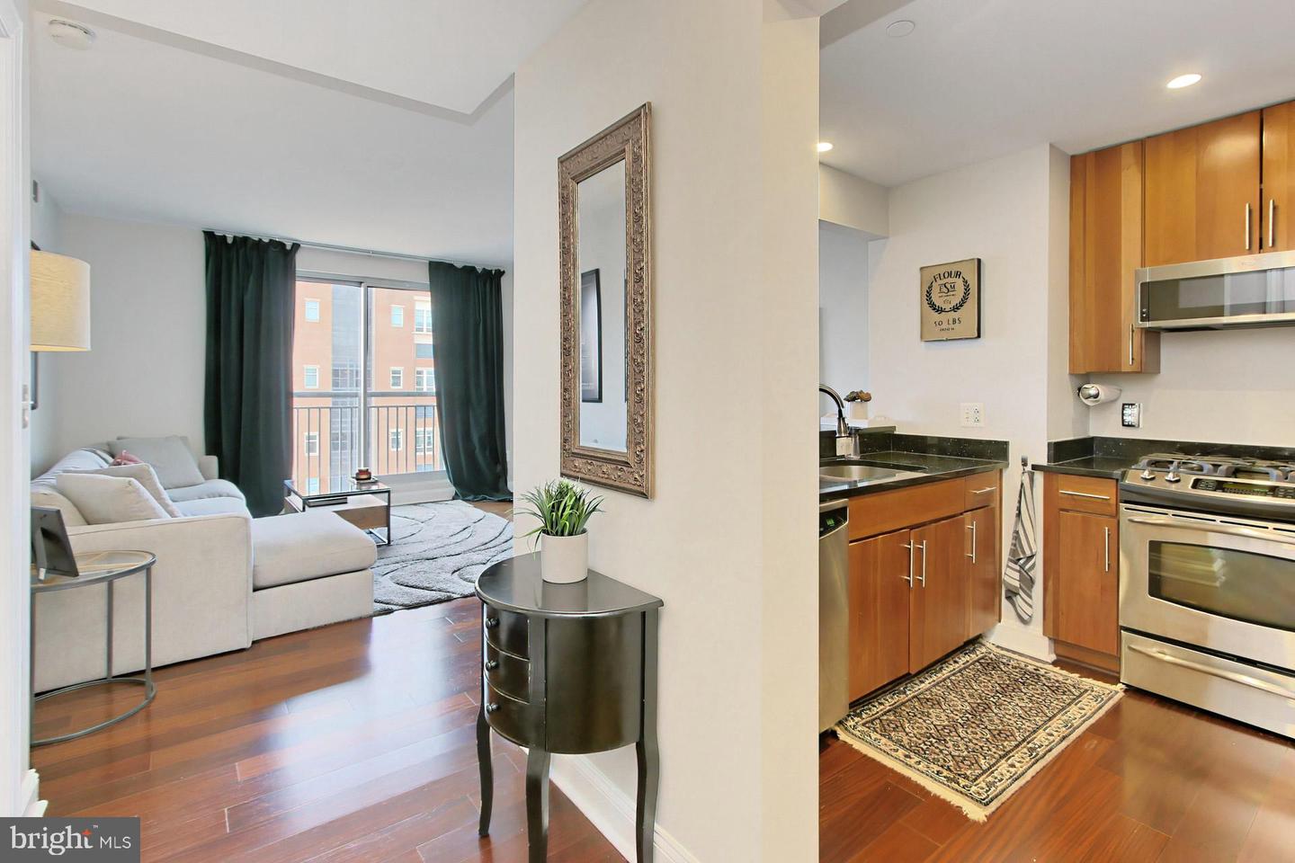 2050 JAMIESON AVE #1409, ALEXANDRIA, Virginia 22314, 1 Bedroom Bedrooms, 3 Rooms Rooms,1 BathroomBathrooms,Residential,For sale,2050 JAMIESON AVE #1409,VAAX2053802 MLS # VAAX2053802