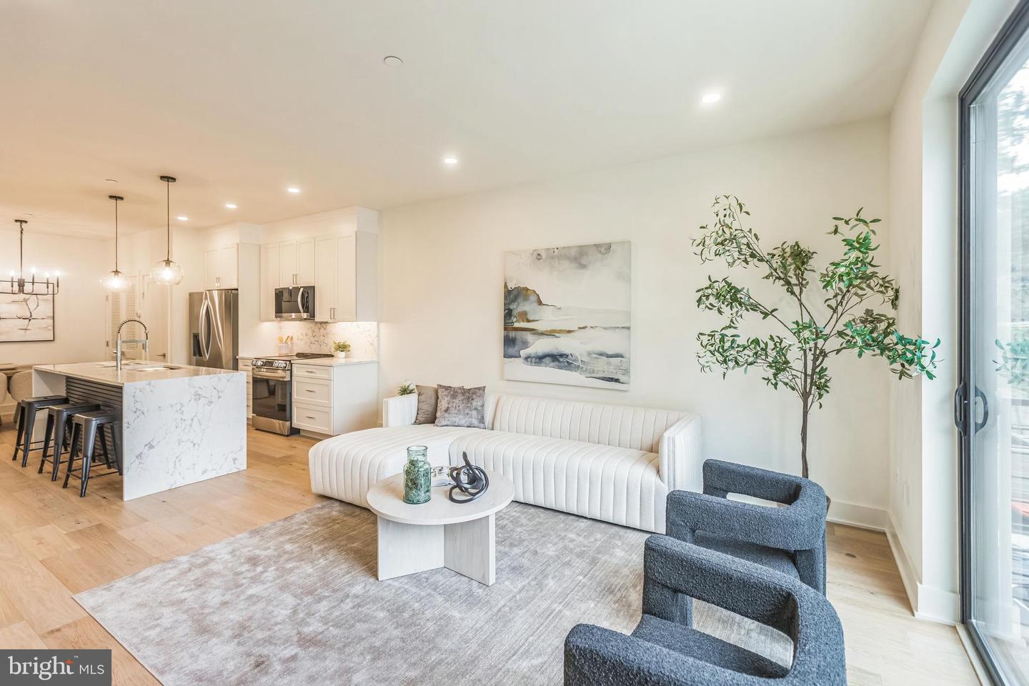 7125 GEORGIA AVE NW #3, WASHINGTON, District Of Columbia 20012, 2 Bedrooms Bedrooms, ,2 BathroomsBathrooms,Residential,For sale,7125 GEORGIA AVE NW #3,DCDC2244648 MLS # DCDC2244648