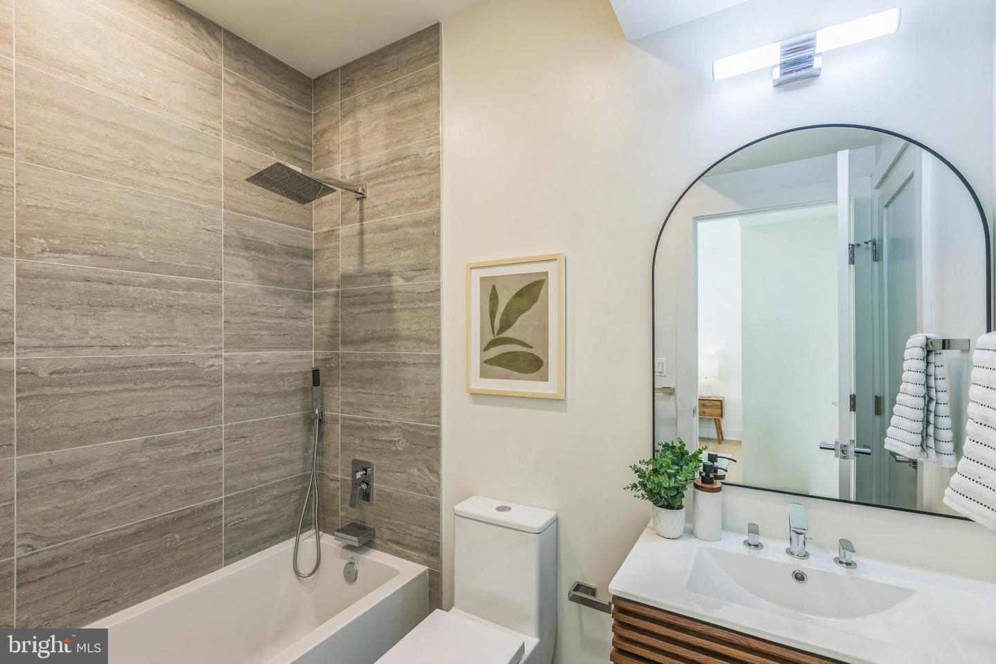 7125 GEORGIA AVE NW #6, WASHINGTON, District Of Columbia 20012, 2 Bedrooms Bedrooms, ,2 BathroomsBathrooms,Residential,For sale,7125 GEORGIA AVE NW #6,DCDC2244654 MLS # DCDC2244654