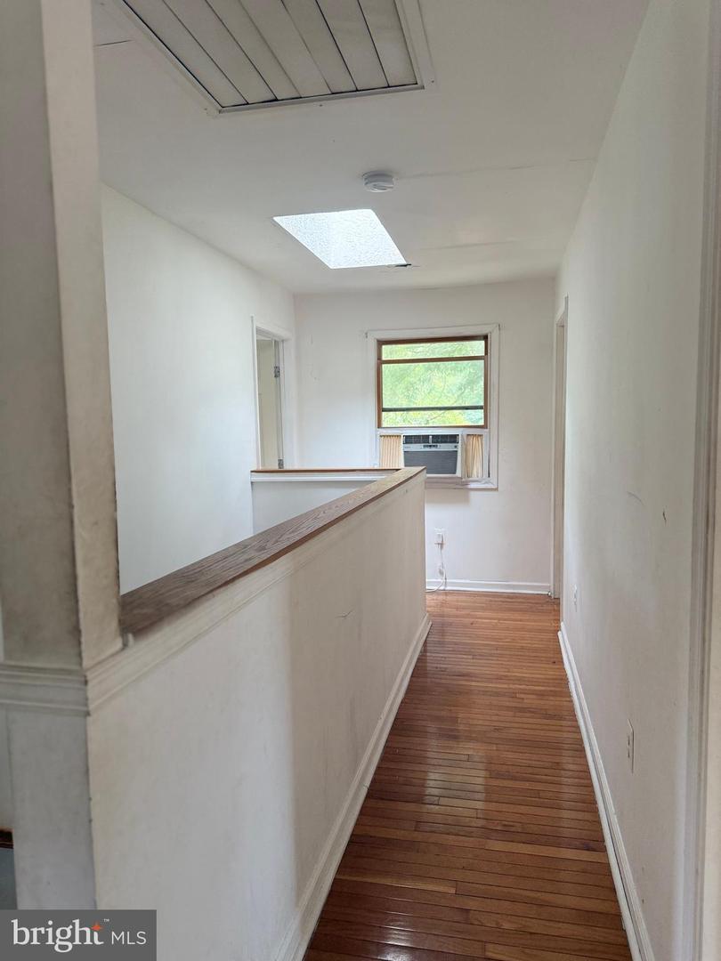 1 CARROLL DR, STAFFORD, Virginia 22554, 5 Bedrooms Bedrooms, 9 Rooms Rooms,3 BathroomsBathrooms,Residential,For sale,1 CARROLL DR,VAST2045792 MLS # VAST2045792