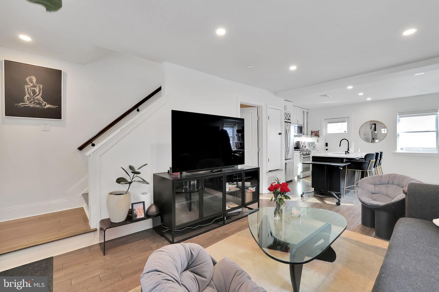 4302 MARTIN LUTHER KING JR AVE SW, WASHINGTON, District Of Columbia 20032, 3 Bedrooms Bedrooms, ,2 BathroomsBathrooms,Residential,For sale,4302 MARTIN LUTHER KING JR AVE SW,DCDC2244662 MLS # DCDC2244662