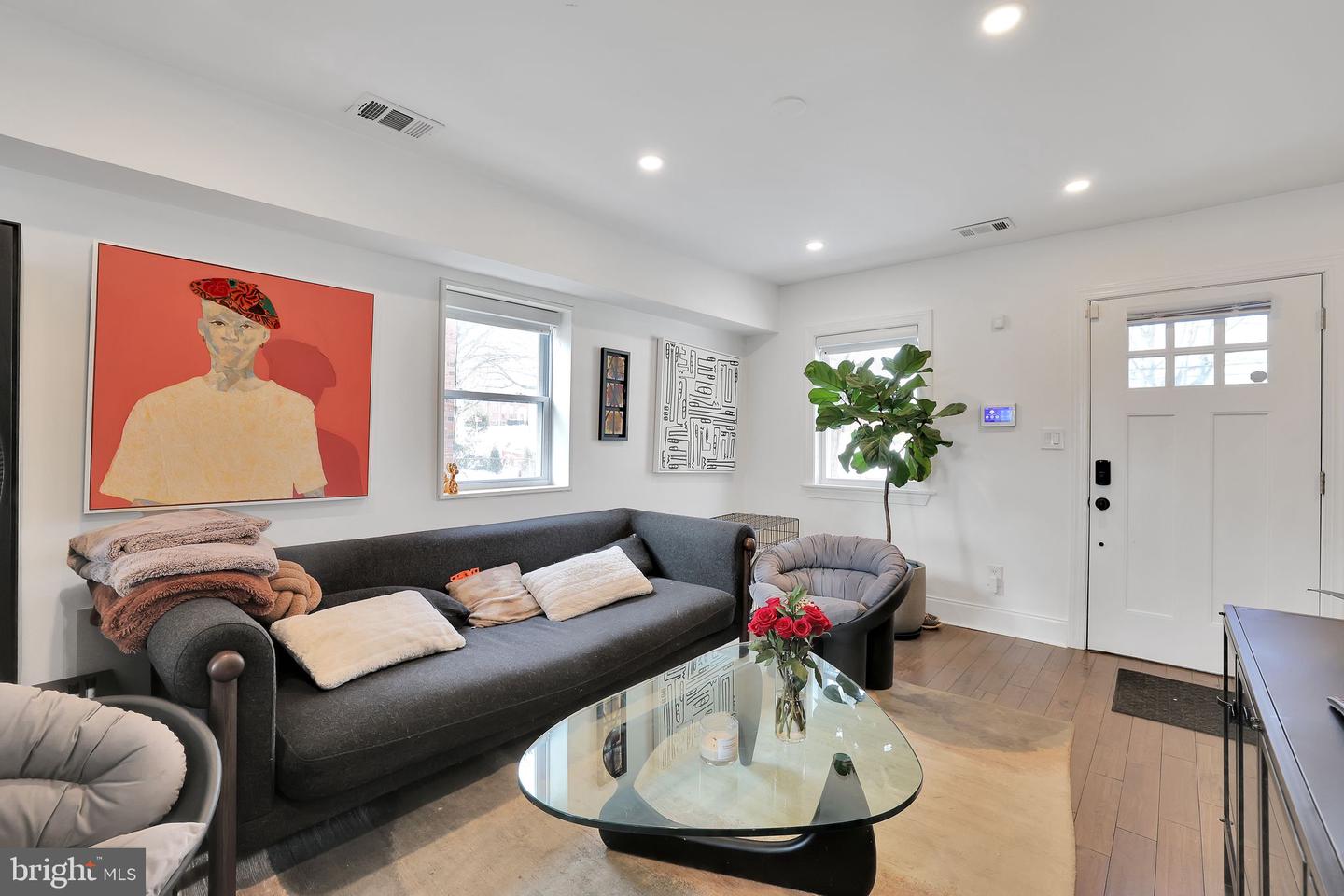 4302 MARTIN LUTHER KING JR AVE SW, WASHINGTON, District Of Columbia 20032, 3 Bedrooms Bedrooms, ,2 BathroomsBathrooms,Residential,For sale,4302 MARTIN LUTHER KING JR AVE SW,DCDC2244662 MLS # DCDC2244662