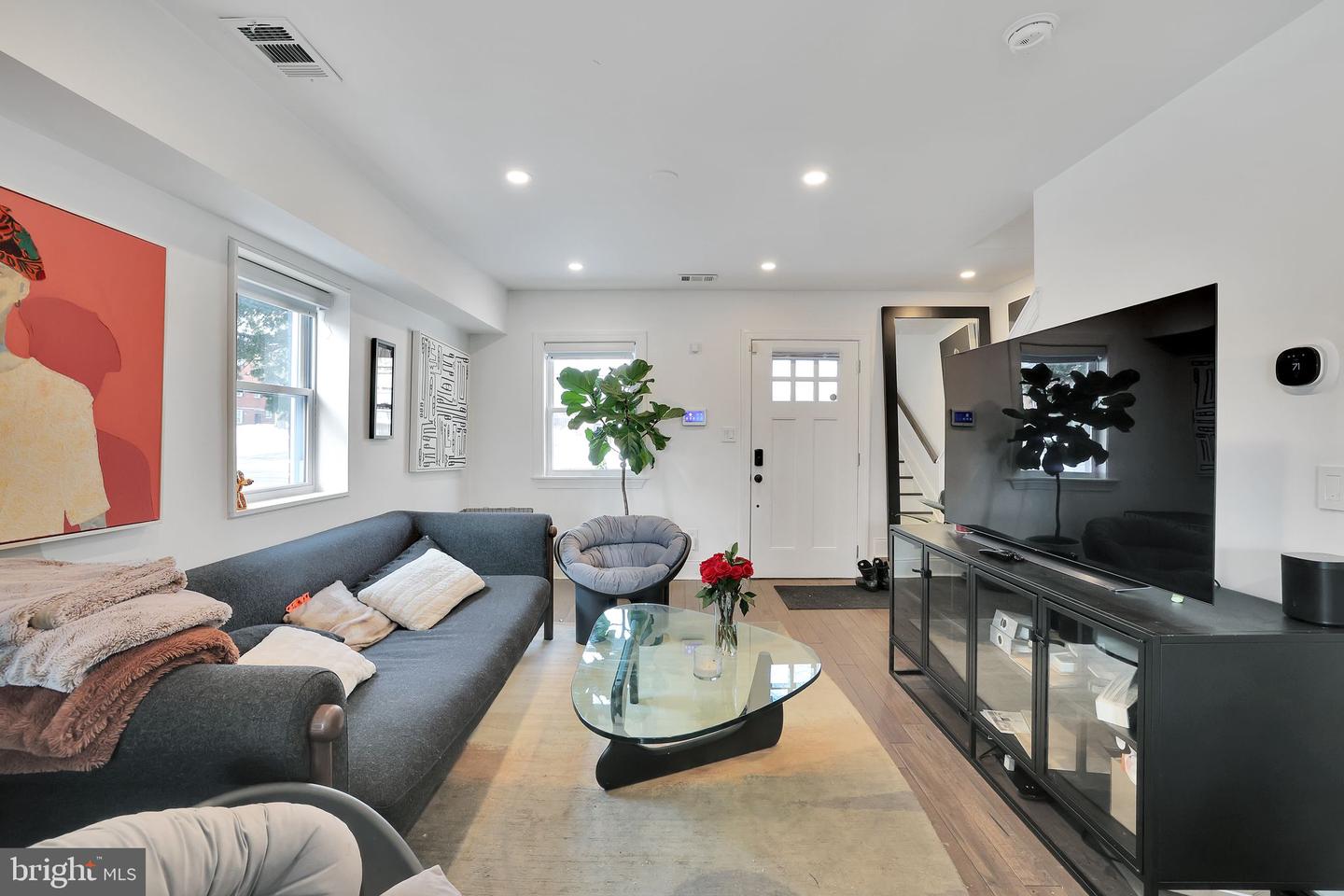 4302 MARTIN LUTHER KING JR AVE SW, WASHINGTON, District Of Columbia 20032, 3 Bedrooms Bedrooms, ,2 BathroomsBathrooms,Residential,For sale,4302 MARTIN LUTHER KING JR AVE SW,DCDC2244662 MLS # DCDC2244662