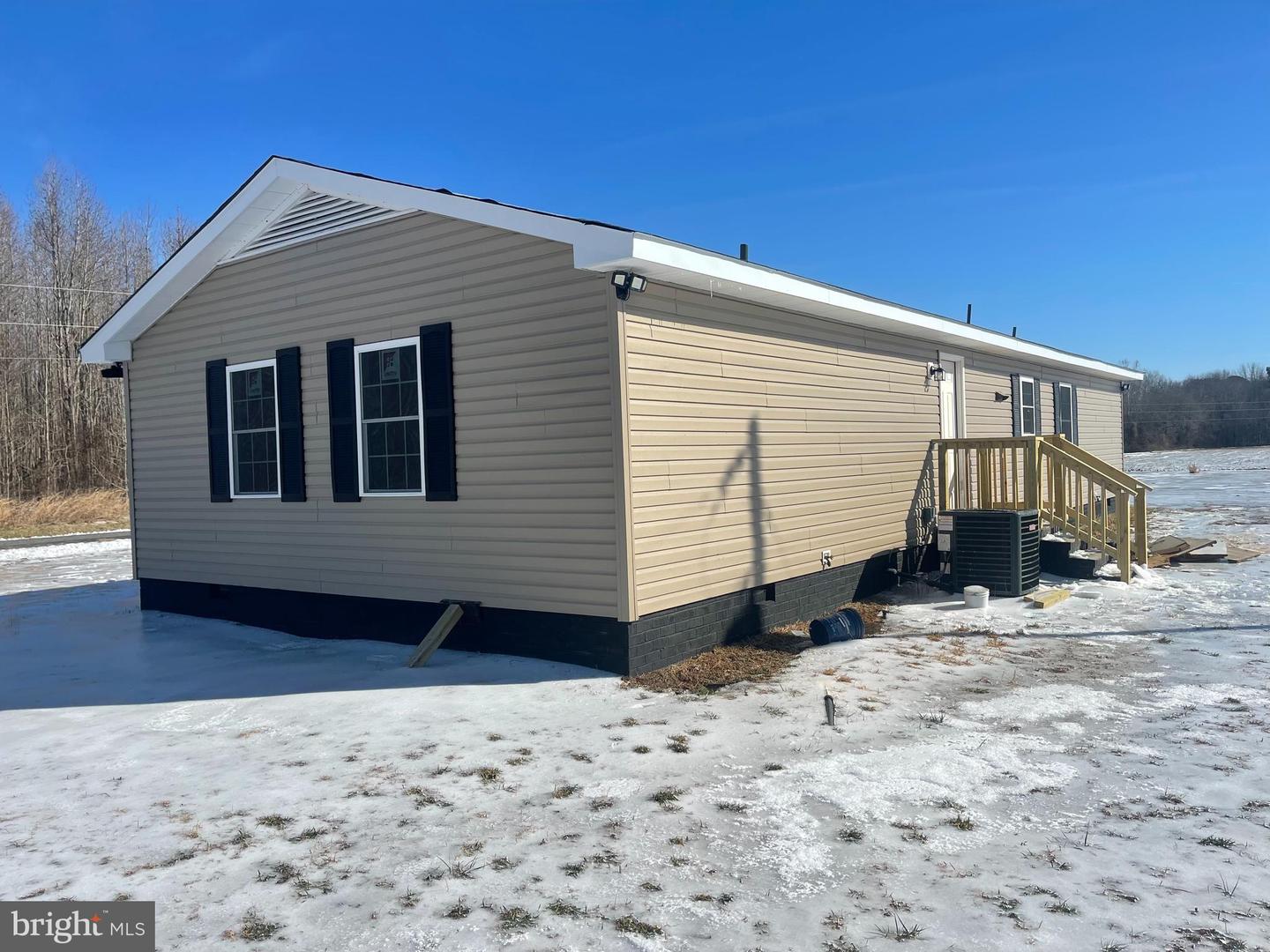 369 IVERY CREEK RD, LANCASTER, Virginia 22503, 3 Bedrooms Bedrooms, ,2 BathroomsBathrooms,Residential,For sale,369 IVERY CREEK RD,VALV2000954 MLS # VALV2000954