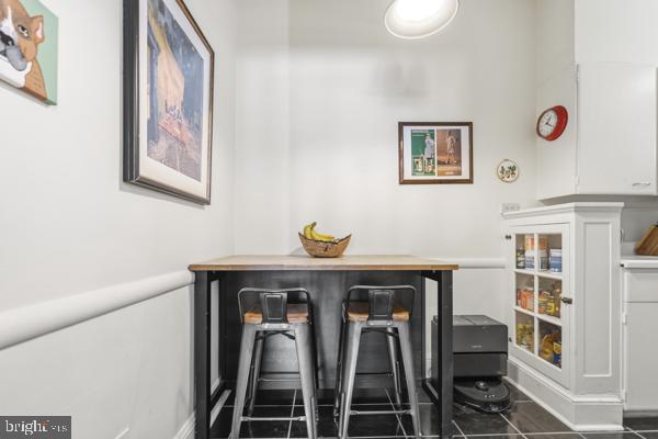 3026 PORTER ST NW #101, WASHINGTON, District Of Columbia 20008, 1 Bedroom Bedrooms, ,1 BathroomBathrooms,Residential,For sale,3026 PORTER ST NW #101,DCDC2244682 MLS # DCDC2244682