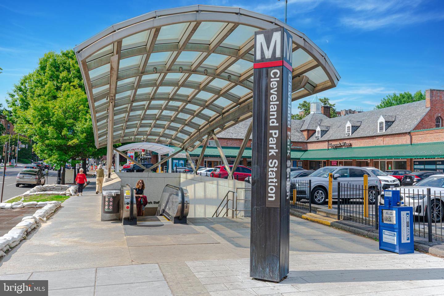 3026 PORTER ST NW #101, WASHINGTON, District Of Columbia 20008, 1 Bedroom Bedrooms, ,1 BathroomBathrooms,Residential,For sale,3026 PORTER ST NW #101,DCDC2244682 MLS # DCDC2244682