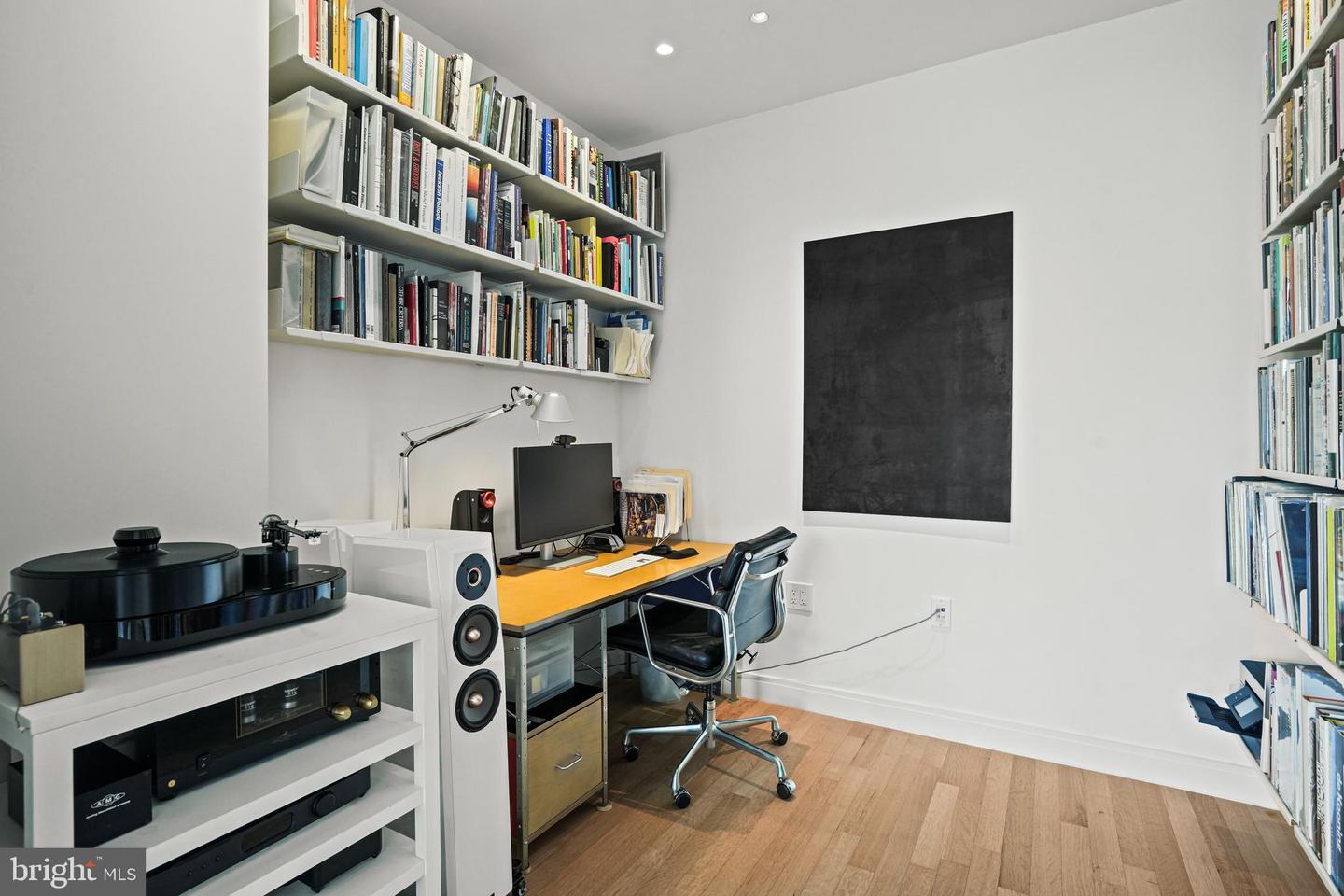 1177 22ND ST NW #7B, WASHINGTON, District Of Columbia 20037, 1 Bedroom Bedrooms, ,2 BathroomsBathrooms,Residential,For sale,1177 22ND ST NW #7B,DCDC2201538 MLS # DCDC2201538