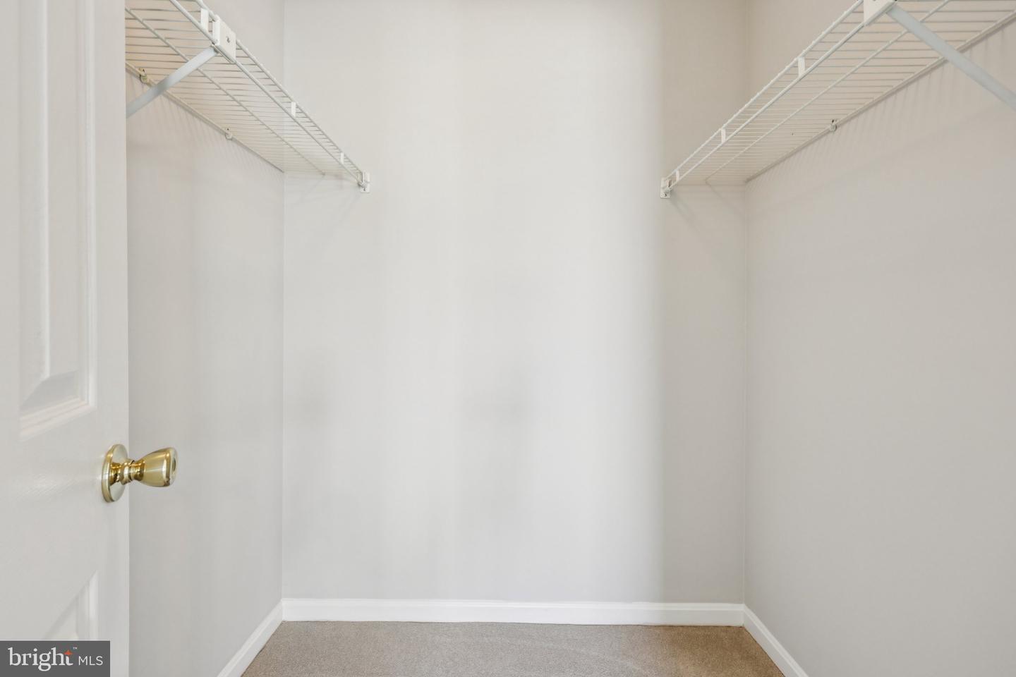 9395 CLOVERHILL CT, MANASSAS, Virginia 20110, 4 Bedrooms Bedrooms, ,2 BathroomsBathrooms,Residential,For sale,9395 CLOVERHILL CT,VAMN2009148 MLS # VAMN2009148