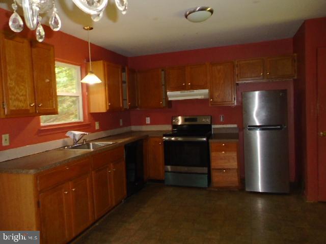 9 WEST BRIAR, STAFFORD, Virginia 22556, 4 Bedrooms Bedrooms, ,3 BathroomsBathrooms,Residential,For sale,9 WEST BRIAR,VAST2042438 MLS # VAST2042438