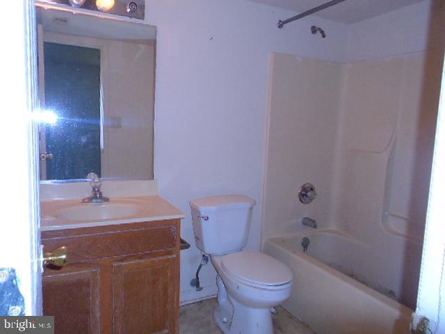 9 WEST BRIAR, STAFFORD, Virginia 22556, 4 Bedrooms Bedrooms, ,3 BathroomsBathrooms,Residential,For sale,9 WEST BRIAR,VAST2042438 MLS # VAST2042438