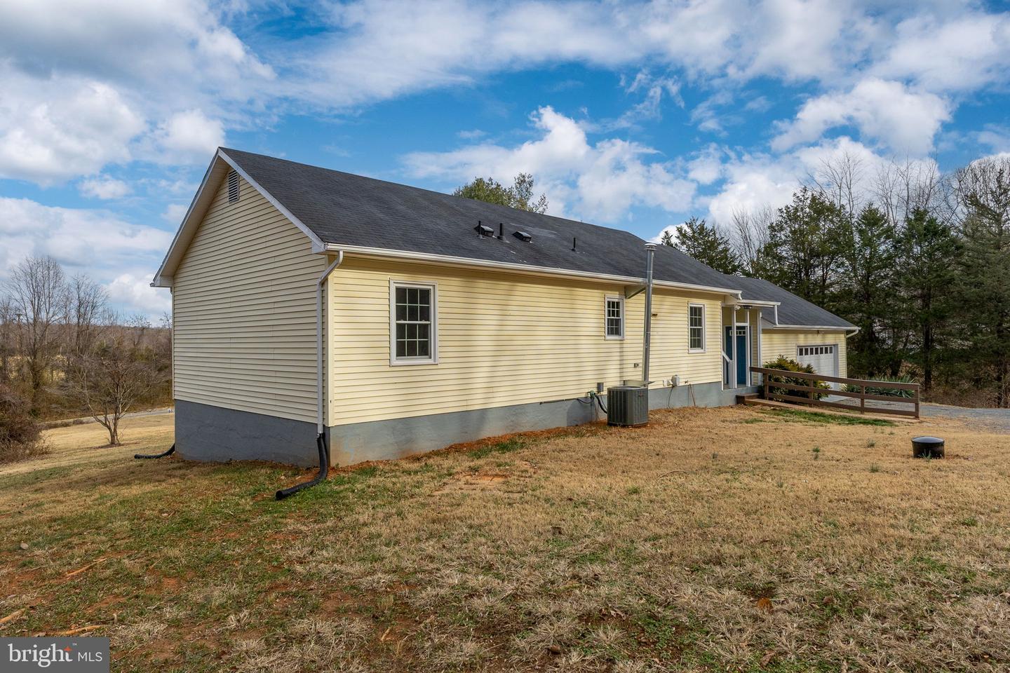 8346 WHITE SHOP RD, CULPEPER, Virginia 22701, 4 Bedrooms Bedrooms, 10 Rooms Rooms,3 BathroomsBathrooms,Residential,For sale,8346 WHITE SHOP RD,VACU2011568 MLS # VACU2011568