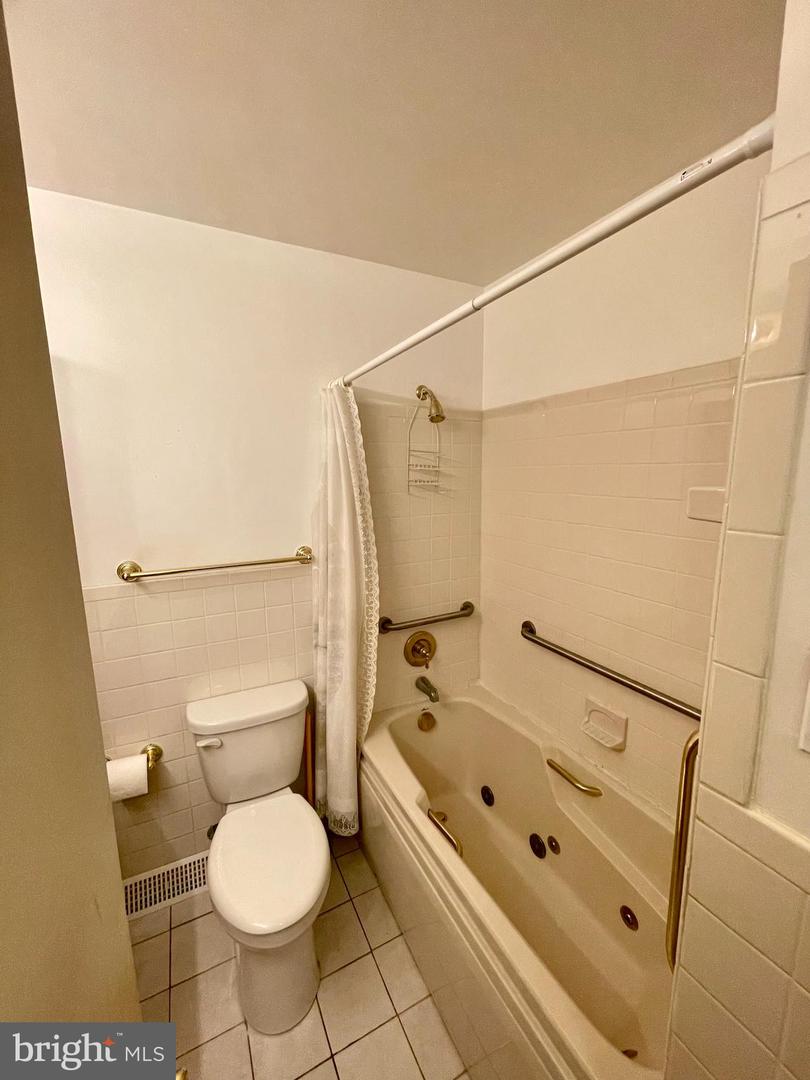 351 CHAPPELL ST, WARRENTON, Virginia 20186, 4 Bedrooms Bedrooms, ,2 BathroomsBathrooms,Residential,For sale,351 CHAPPELL ST,VAFQ2018368 MLS # VAFQ2018368