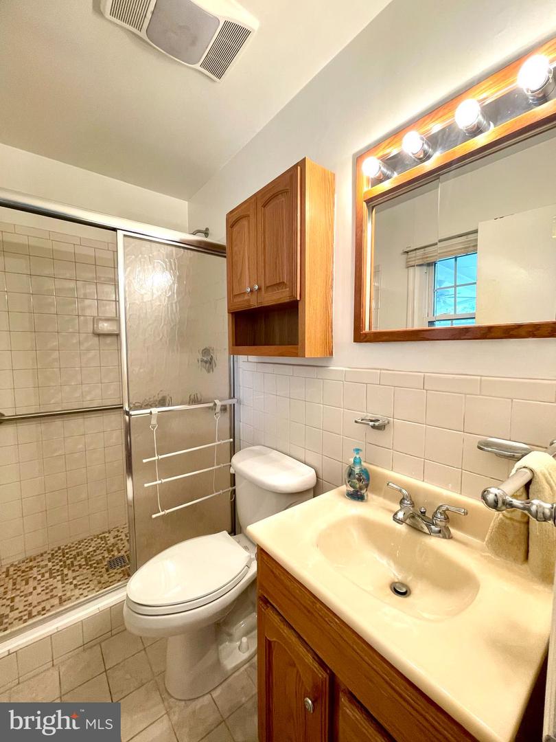 351 CHAPPELL ST, WARRENTON, Virginia 20186, 4 Bedrooms Bedrooms, ,2 BathroomsBathrooms,Residential,For sale,351 CHAPPELL ST,VAFQ2018368 MLS # VAFQ2018368