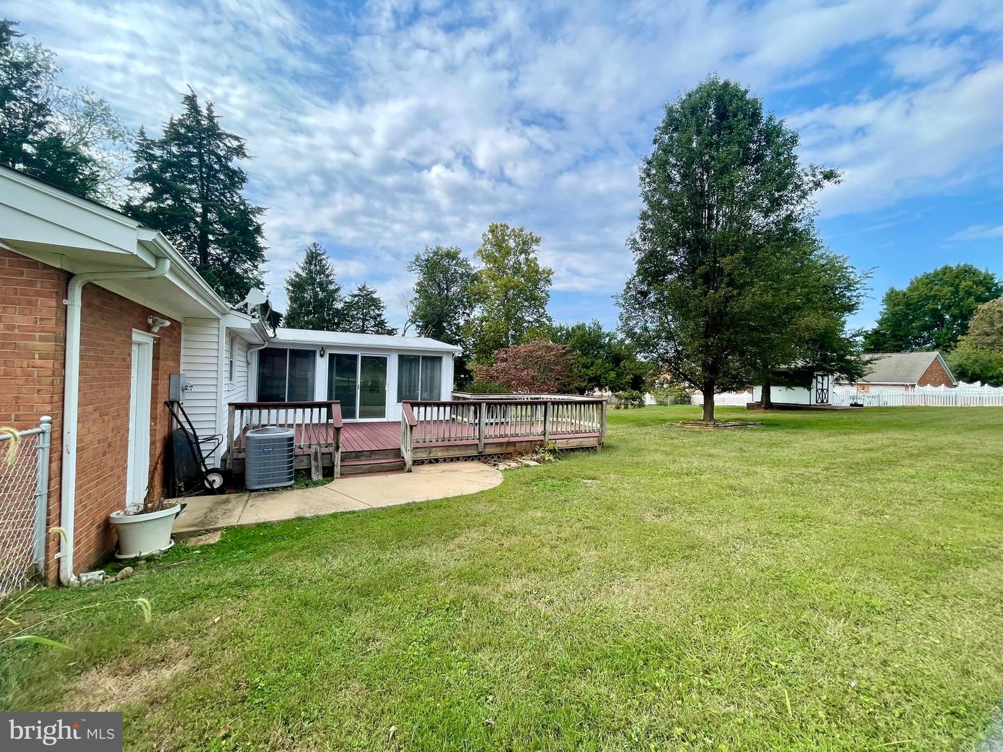 351 CHAPPELL ST, WARRENTON, Virginia 20186, 4 Bedrooms Bedrooms, ,2 BathroomsBathrooms,Residential,For sale,351 CHAPPELL ST,VAFQ2018368 MLS # VAFQ2018368