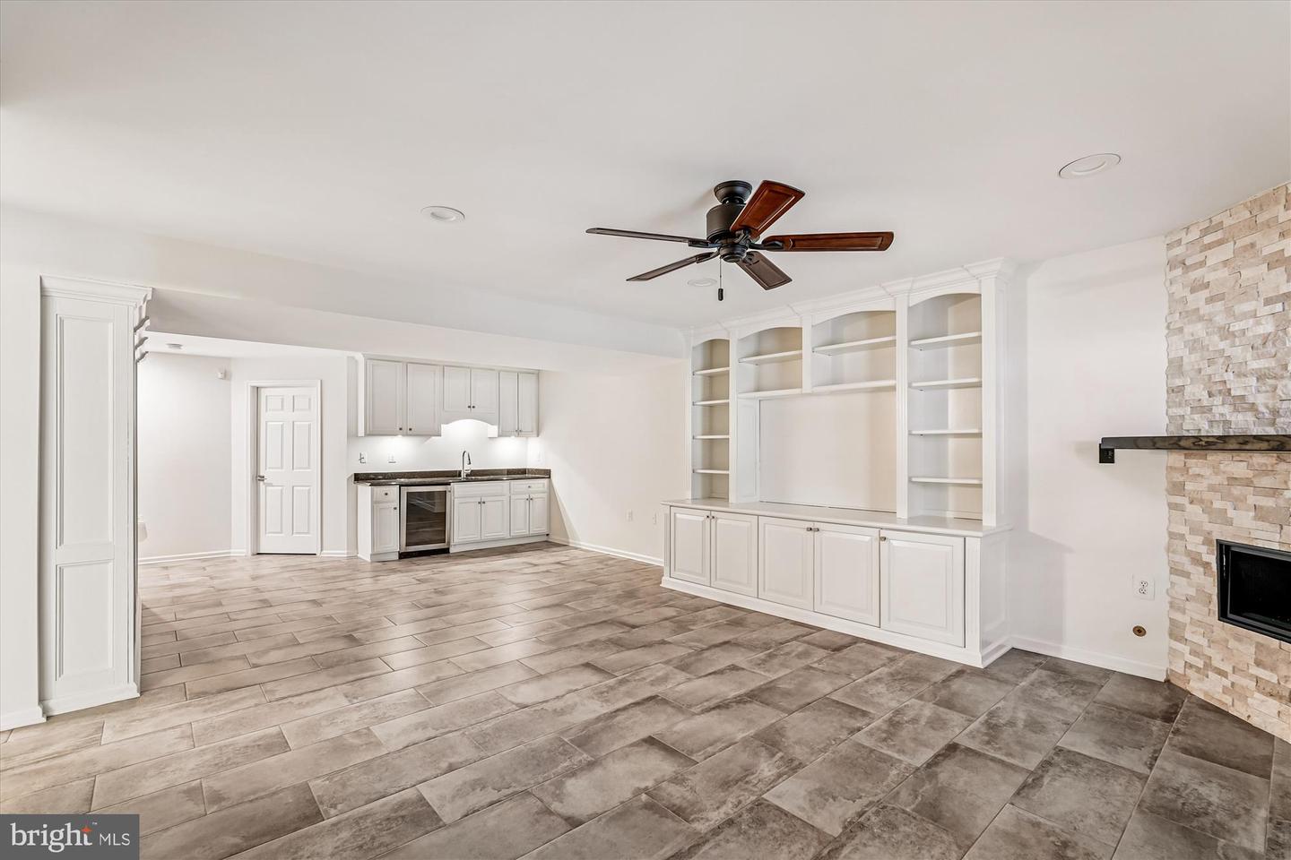 43439 WILD DUNES SQ, LEESBURG, Virginia 20176, 4 Bedrooms Bedrooms, ,3 BathroomsBathrooms,Residential,For sale,43439 WILD DUNES SQ,VALO2108828 MLS # VALO2108828