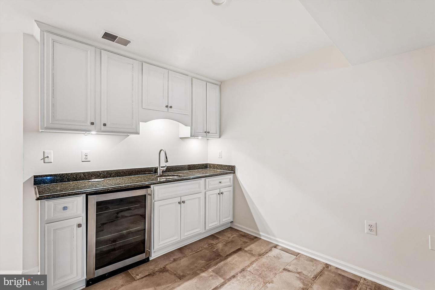 43439 WILD DUNES SQ, LEESBURG, Virginia 20176, 4 Bedrooms Bedrooms, ,3 BathroomsBathrooms,Residential,For sale,43439 WILD DUNES SQ,VALO2108828 MLS # VALO2108828