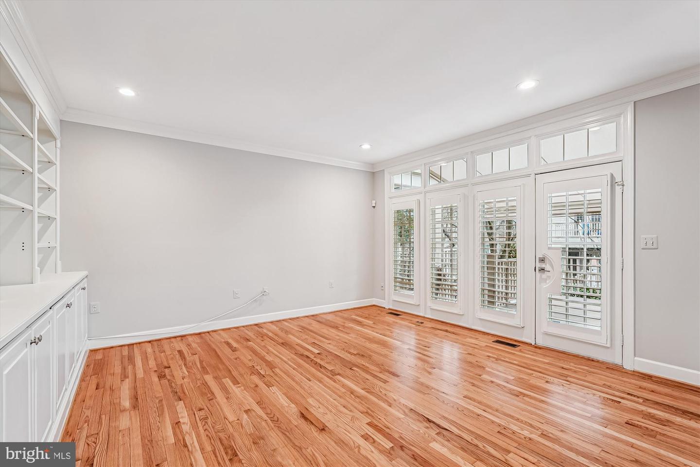 43439 WILD DUNES SQ, LEESBURG, Virginia 20176, 4 Bedrooms Bedrooms, ,3 BathroomsBathrooms,Residential,For sale,43439 WILD DUNES SQ,VALO2108828 MLS # VALO2108828