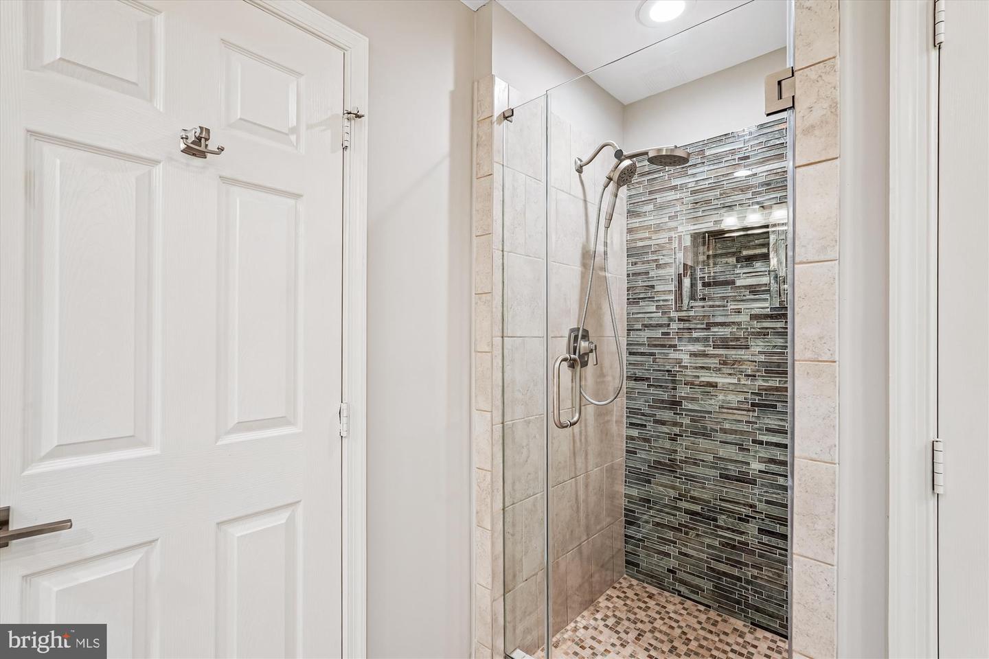 43439 WILD DUNES SQ, LEESBURG, Virginia 20176, 4 Bedrooms Bedrooms, ,3 BathroomsBathrooms,Residential,For sale,43439 WILD DUNES SQ,VALO2108828 MLS # VALO2108828