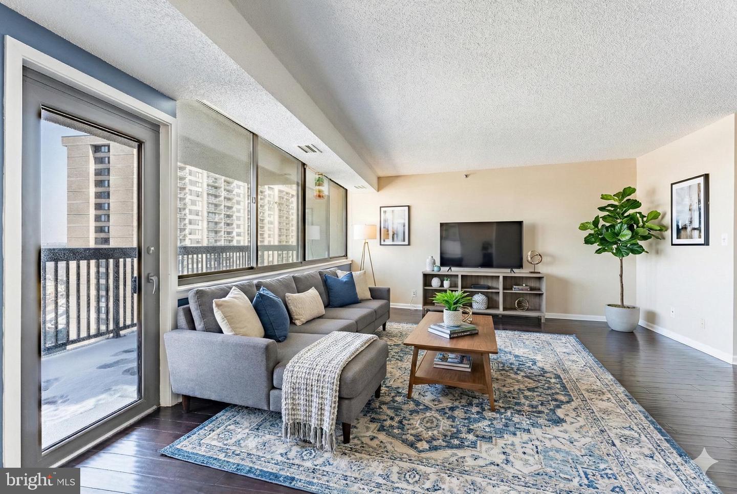 3709 S GEORGE MASON DR #1605E, FALLS CHURCH, Virginia 22041, 3 Bedrooms Bedrooms, ,2 BathroomsBathrooms,Residential,For sale,3709 S GEORGE MASON DR #1605E,VAFX2277094 MLS # VAFX2277094