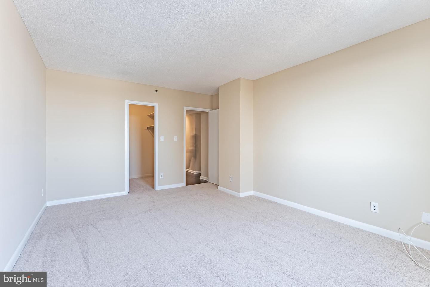 3709 S GEORGE MASON DR #1605E, FALLS CHURCH, Virginia 22041, 3 Bedrooms Bedrooms, ,2 BathroomsBathrooms,Residential,For sale,3709 S GEORGE MASON DR #1605E,VAFX2277094 MLS # VAFX2277094