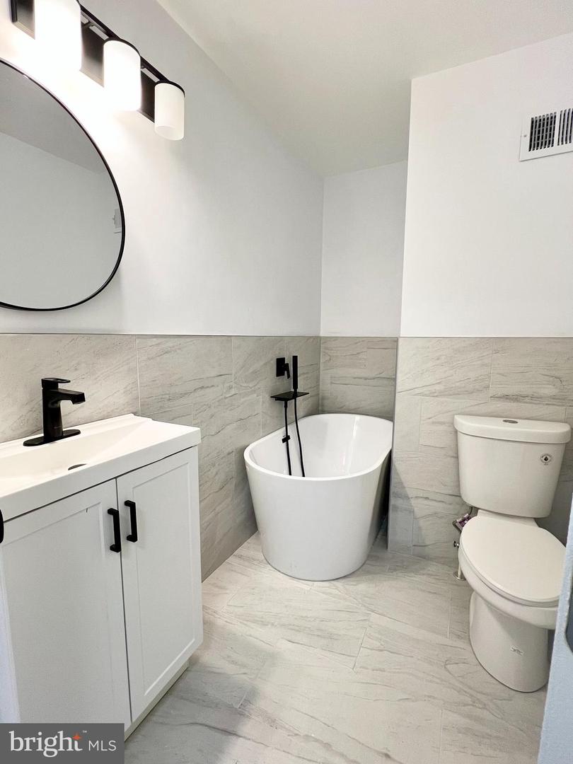 3647 HORNER PL SE, WASHINGTON, District Of Columbia 20032, 3 Bedrooms Bedrooms, ,2 BathroomsBathrooms,Residential,For sale,3647 HORNER PL SE,DCDC2231564 MLS # DCDC2231564