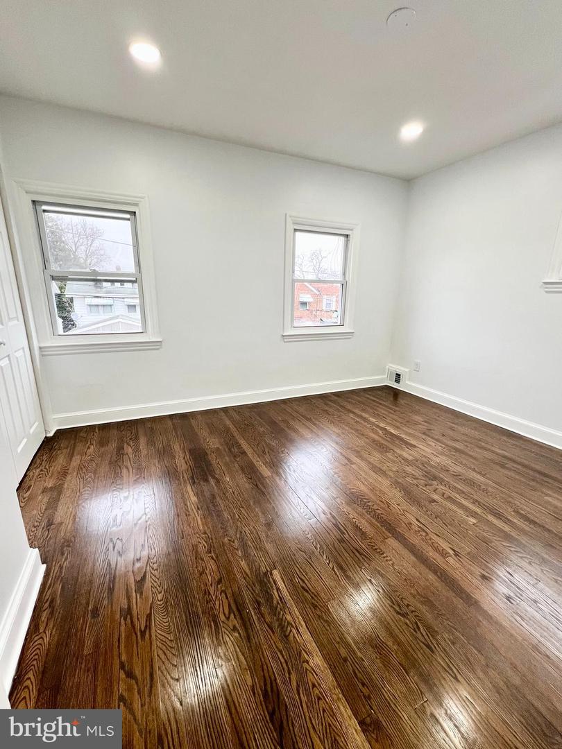 3647 HORNER PL SE, WASHINGTON, District Of Columbia 20032, 3 Bedrooms Bedrooms, ,2 BathroomsBathrooms,Residential,For sale,3647 HORNER PL SE,DCDC2231564 MLS # DCDC2231564