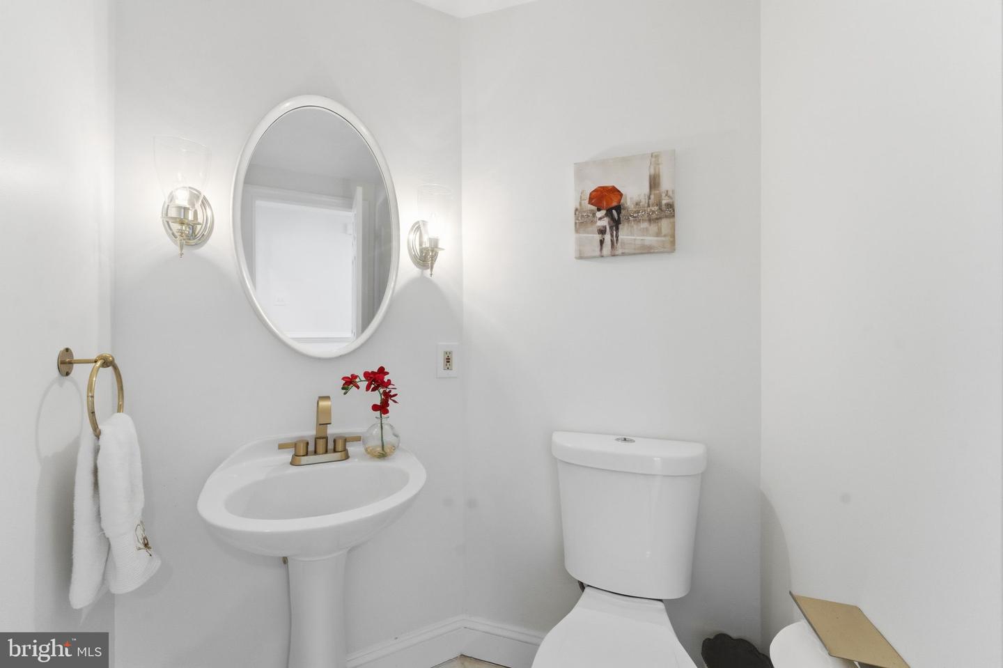 11500 GREAT FALLS WAY, GREAT FALLS, Virginia 22066, 5 Bedrooms Bedrooms, ,4 BathroomsBathrooms,Residential,For sale,11500 GREAT FALLS WAY,VAFX2279038 MLS # VAFX2279038