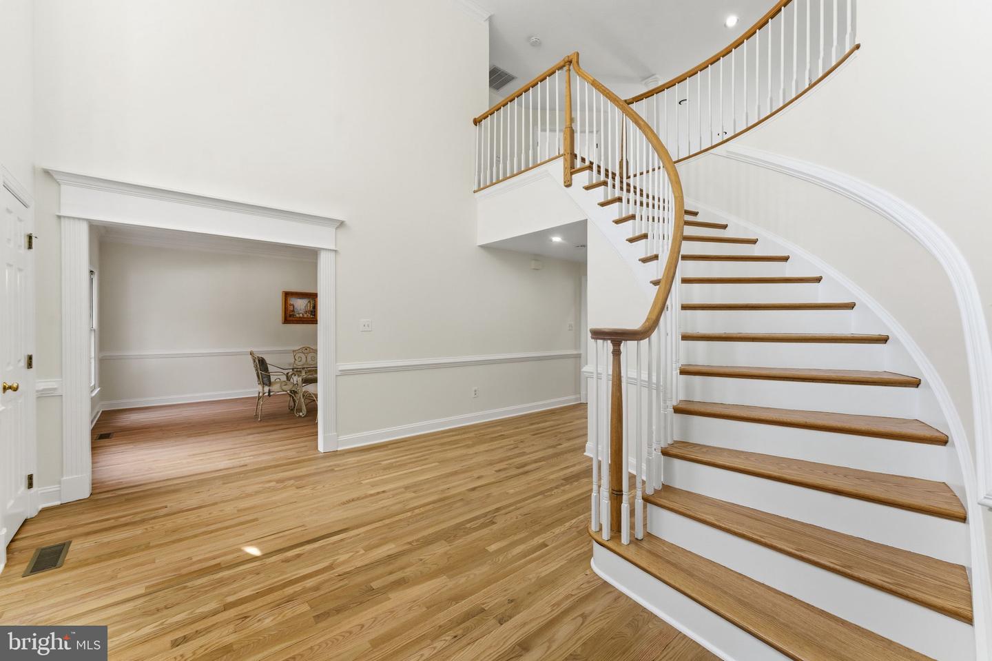 11500 GREAT FALLS WAY, GREAT FALLS, Virginia 22066, 5 Bedrooms Bedrooms, ,4 BathroomsBathrooms,Residential,For sale,11500 GREAT FALLS WAY,VAFX2279038 MLS # VAFX2279038