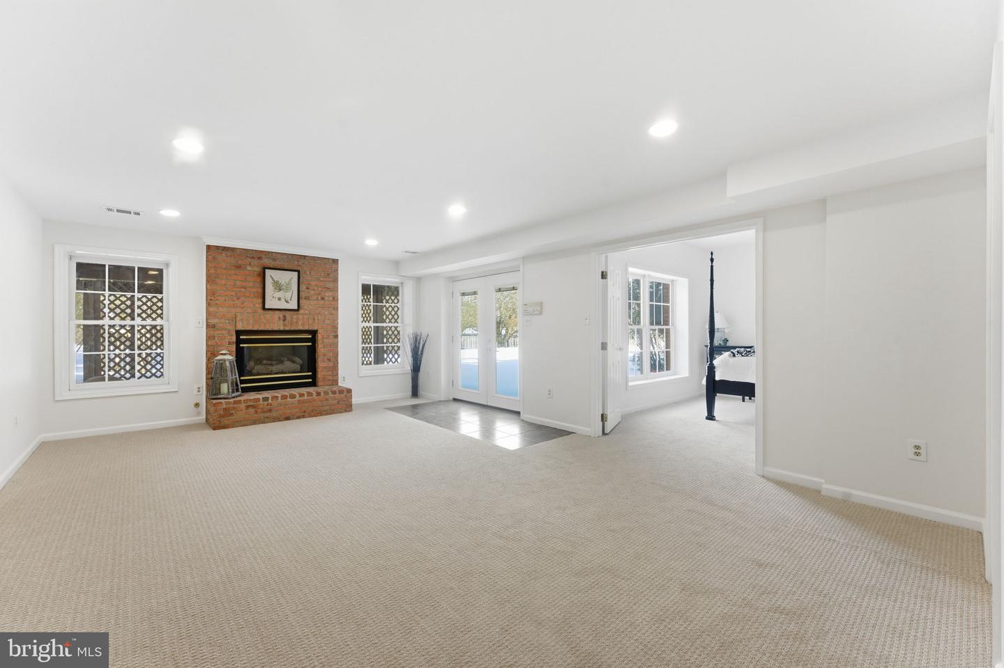 11500 GREAT FALLS WAY, GREAT FALLS, Virginia 22066, 5 Bedrooms Bedrooms, ,4 BathroomsBathrooms,Residential,For sale,11500 GREAT FALLS WAY,VAFX2279038 MLS # VAFX2279038