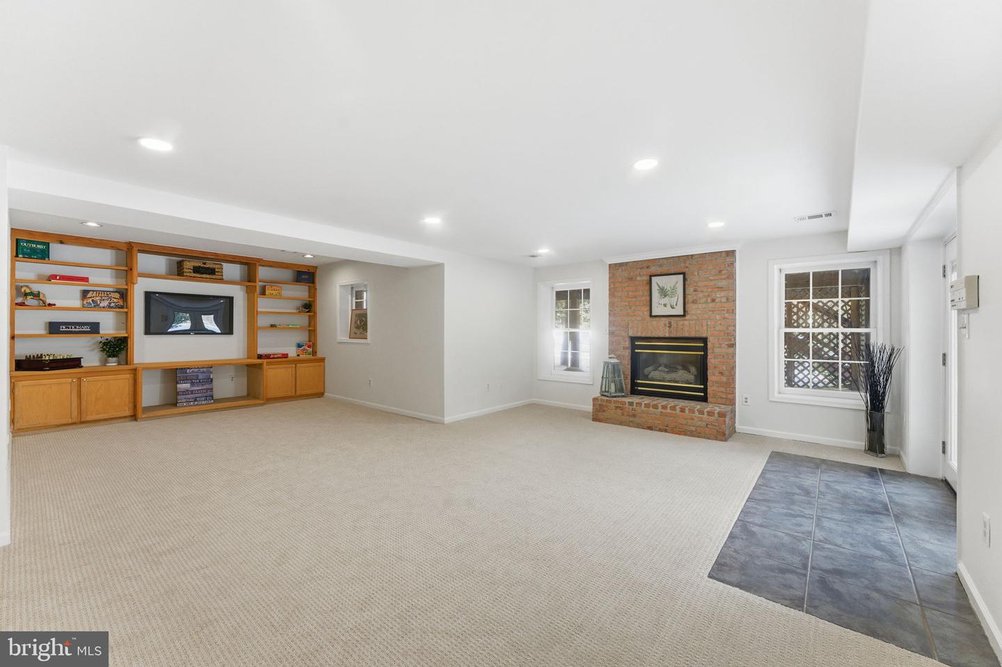 11500 GREAT FALLS WAY, GREAT FALLS, Virginia 22066, 5 Bedrooms Bedrooms, ,4 BathroomsBathrooms,Residential,For sale,11500 GREAT FALLS WAY,VAFX2279038 MLS # VAFX2279038