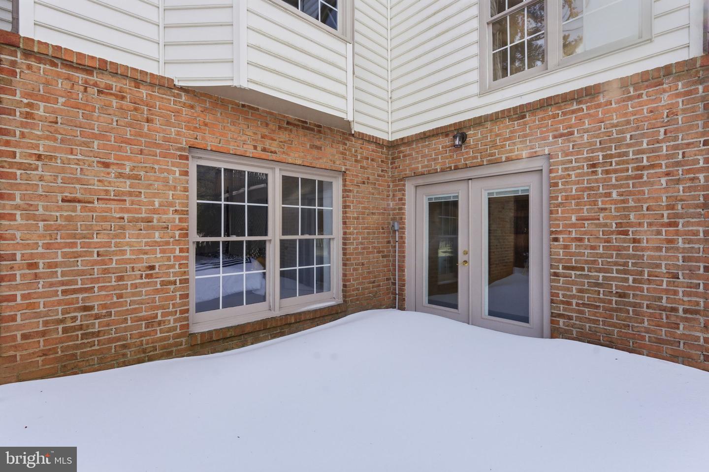 11500 GREAT FALLS WAY, GREAT FALLS, Virginia 22066, 5 Bedrooms Bedrooms, ,4 BathroomsBathrooms,Residential,For sale,11500 GREAT FALLS WAY,VAFX2279038 MLS # VAFX2279038