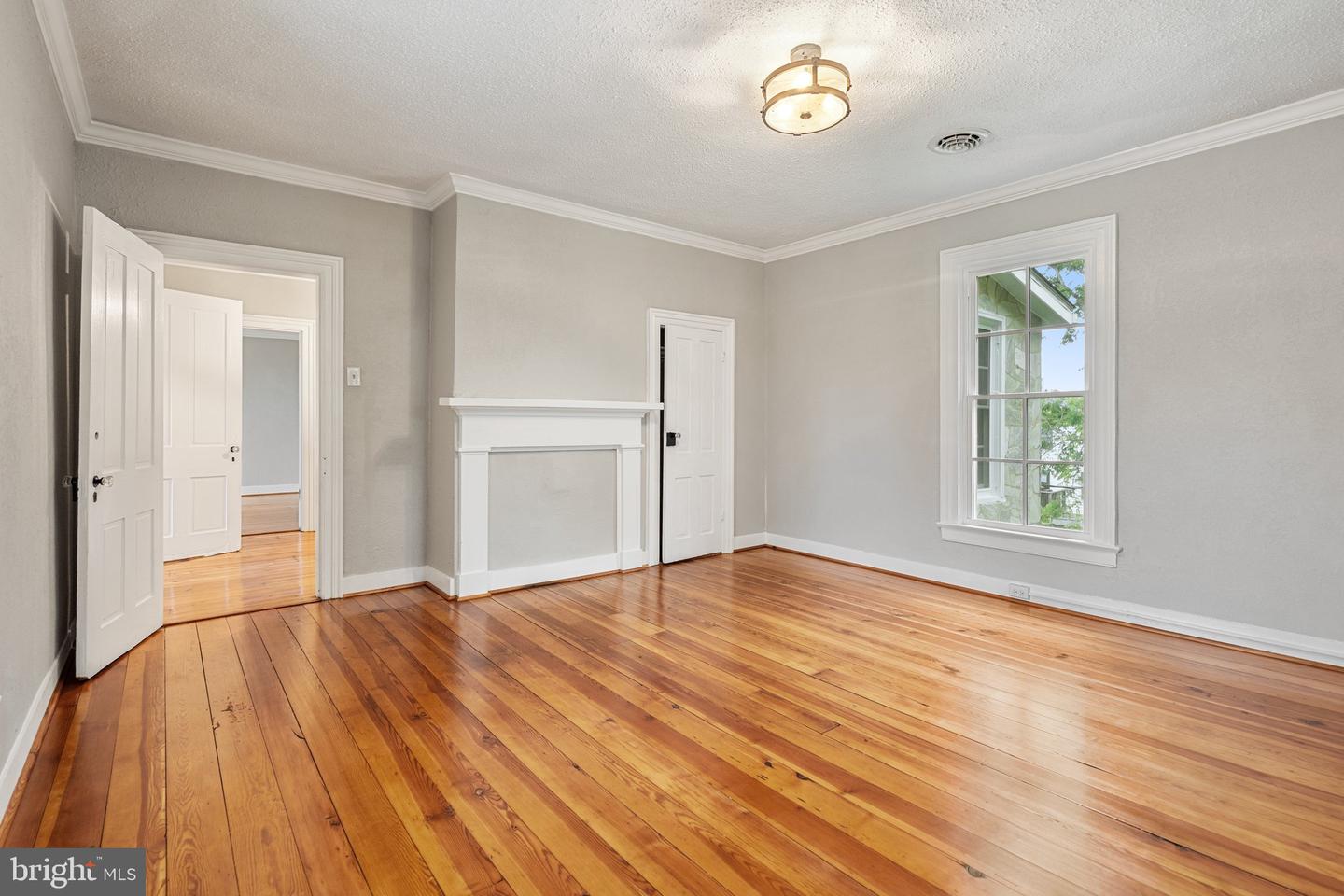 105 E WASHINGTON ST, REMINGTON, Virginia 22734, 4 Bedrooms Bedrooms, ,2 BathroomsBathrooms,Residential,For sale,105 E WASHINGTON ST,VAFQ2019742 MLS # VAFQ2019742