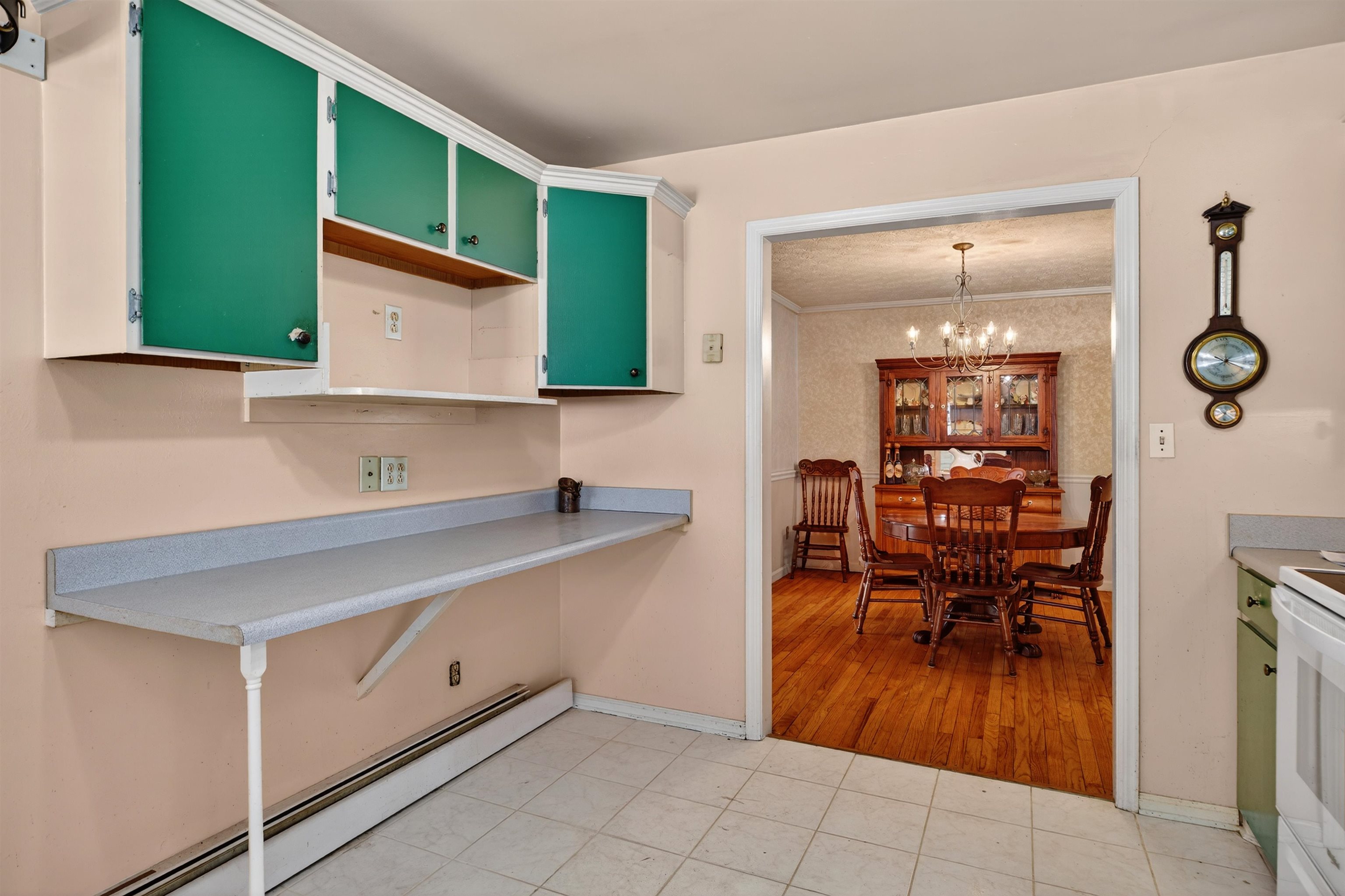 3010 VALLEY RIDGE RD, COVINGTON, Virginia 24426, 4 Bedrooms Bedrooms, ,2 BathroomsBathrooms,Residential,3010 VALLEY RIDGE RD,673044 MLS # 673044