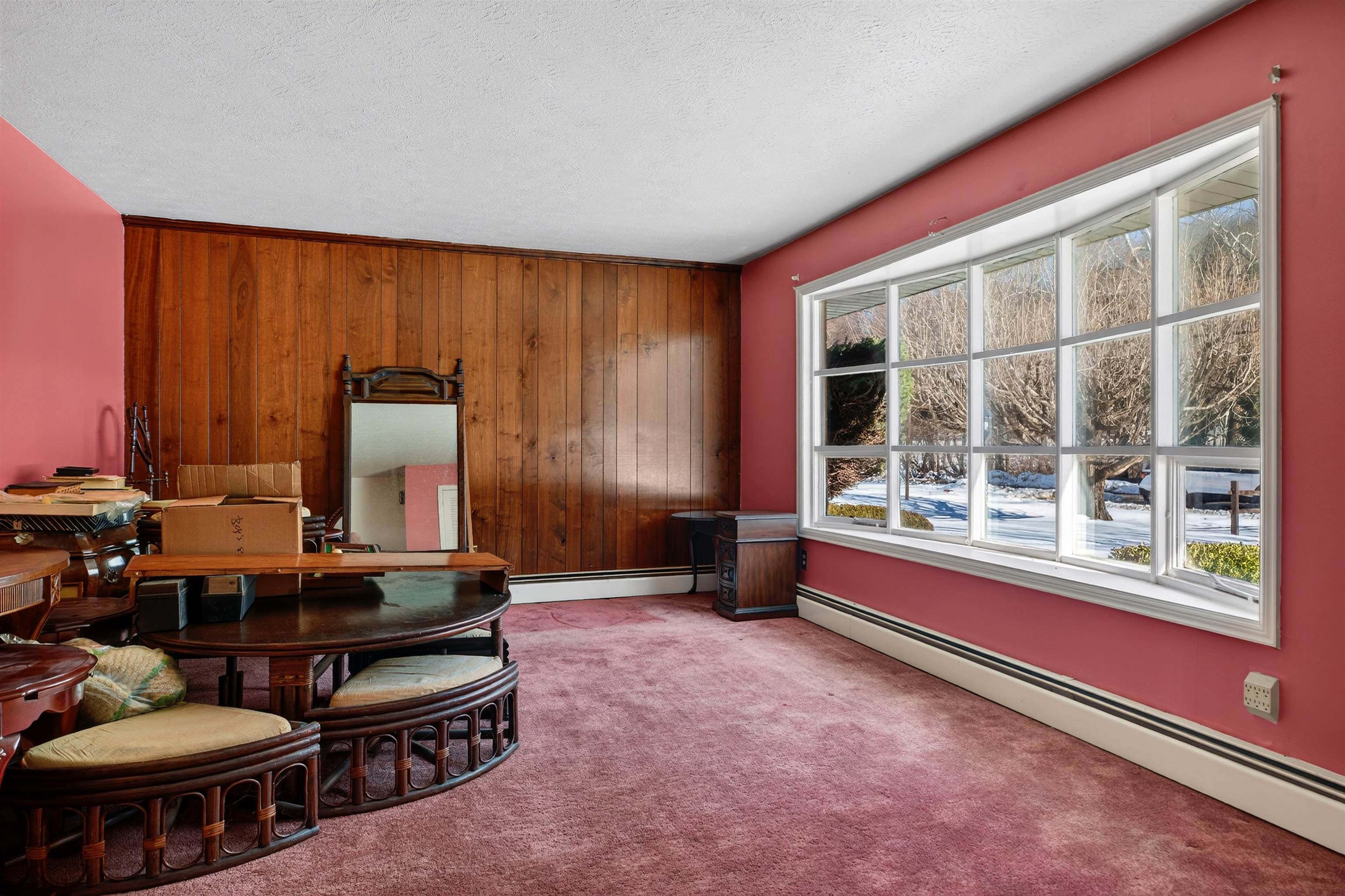 3010 VALLEY RIDGE RD, COVINGTON, Virginia 24426, 4 Bedrooms Bedrooms, ,2 BathroomsBathrooms,Residential,3010 VALLEY RIDGE RD,673044 MLS # 673044