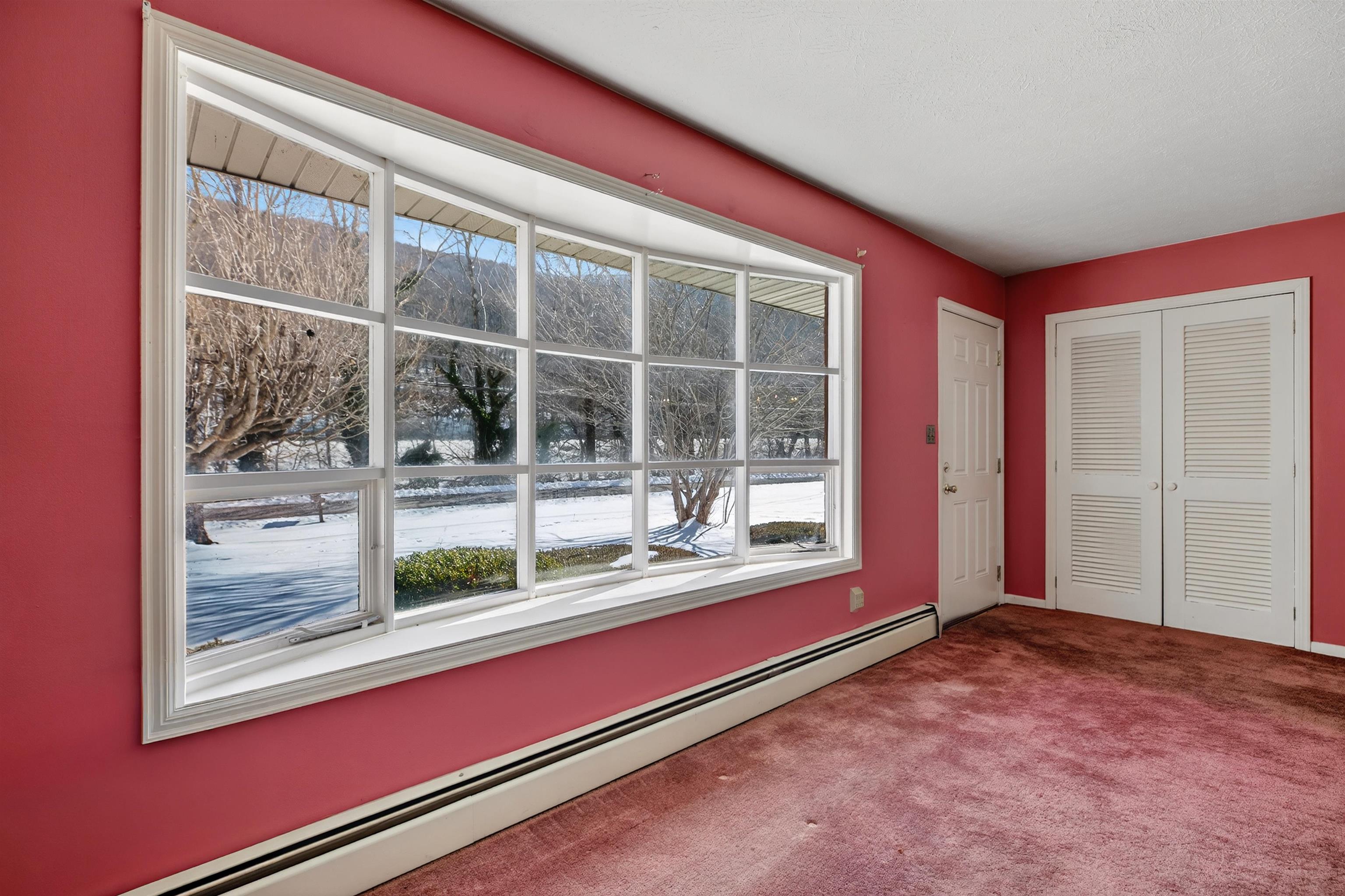 3010 VALLEY RIDGE RD, COVINGTON, Virginia 24426, 4 Bedrooms Bedrooms, ,2 BathroomsBathrooms,Residential,3010 VALLEY RIDGE RD,673044 MLS # 673044