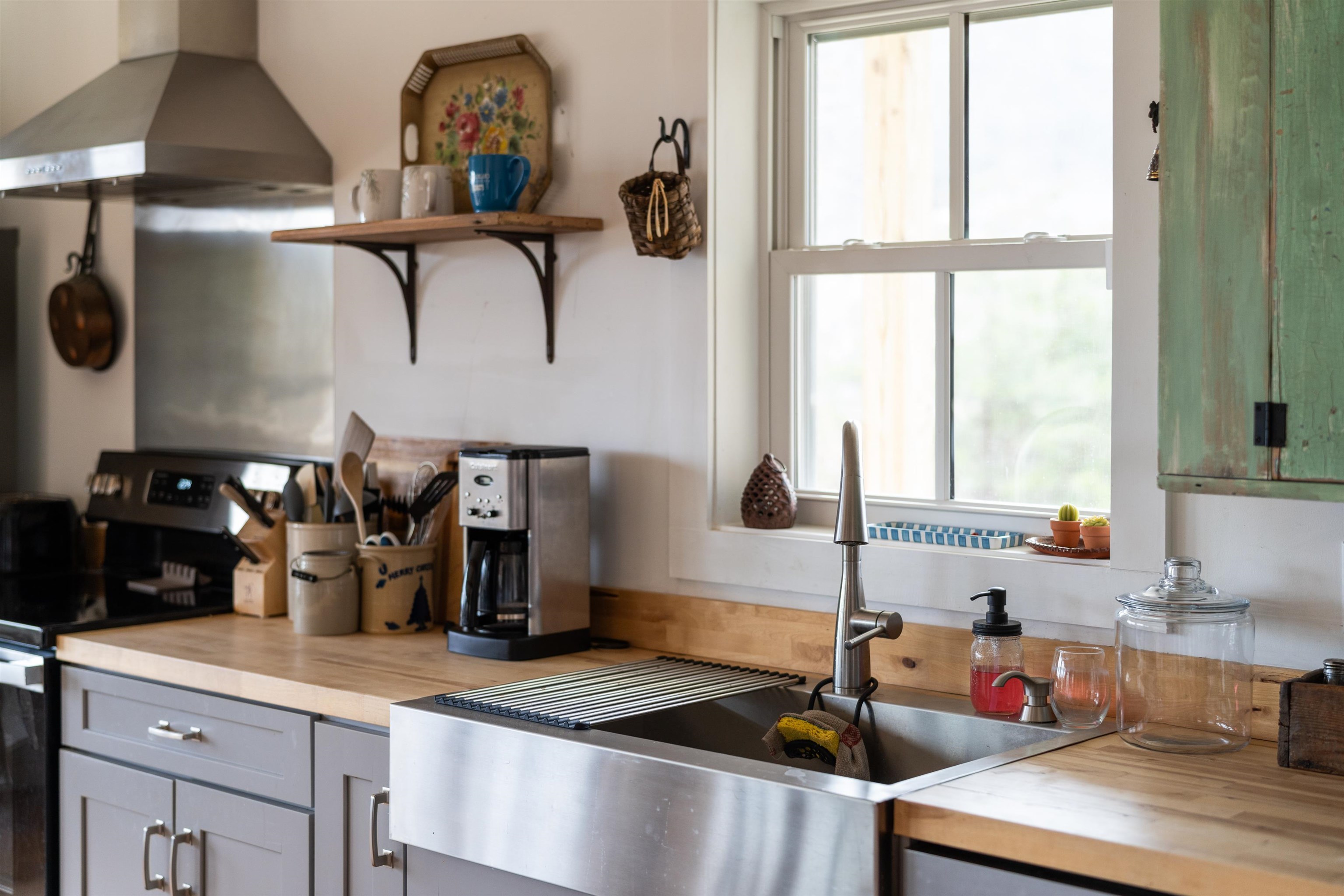 516 SLAPP CREEK RD, AMHERST, Virginia 24521, 3 Bedrooms Bedrooms, ,3 BathroomsBathrooms,Residential,516 SLAPP CREEK RD,673046 MLS # 673046