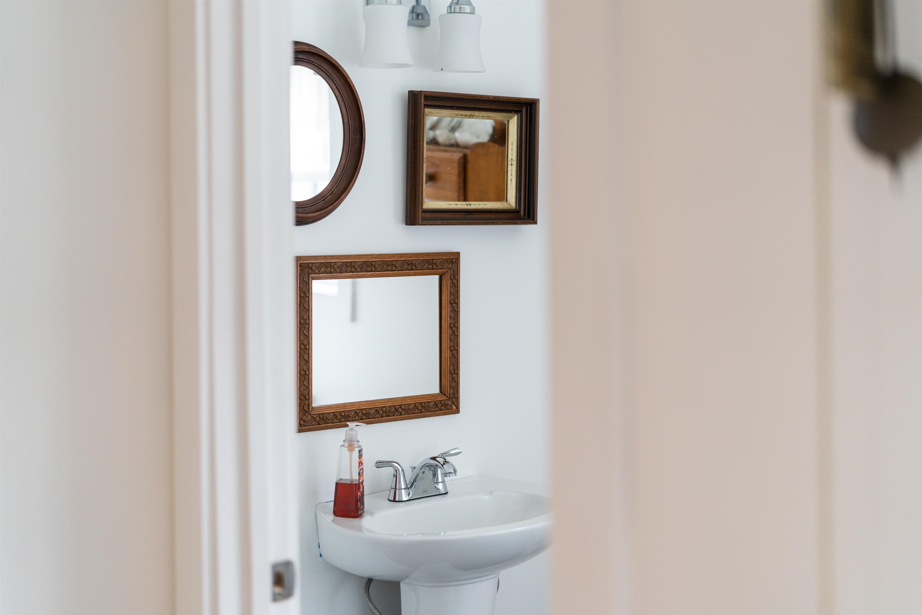 516 SLAPP CREEK RD, AMHERST, Virginia 24521, 3 Bedrooms Bedrooms, ,3 BathroomsBathrooms,Residential,516 SLAPP CREEK RD,673046 MLS # 673046