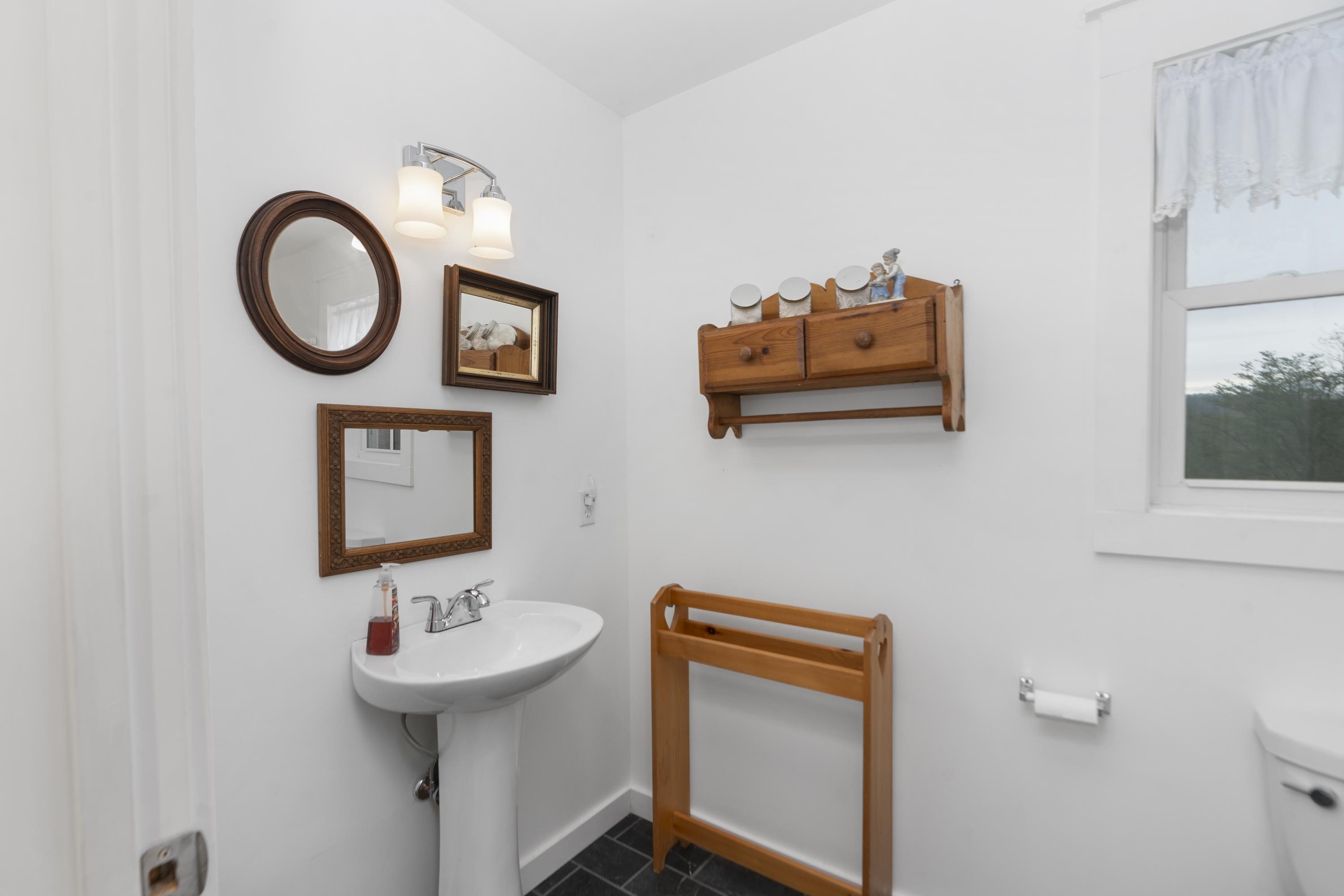 516 SLAPP CREEK RD, AMHERST, Virginia 24521, 3 Bedrooms Bedrooms, ,3 BathroomsBathrooms,Residential,516 SLAPP CREEK RD,673046 MLS # 673046