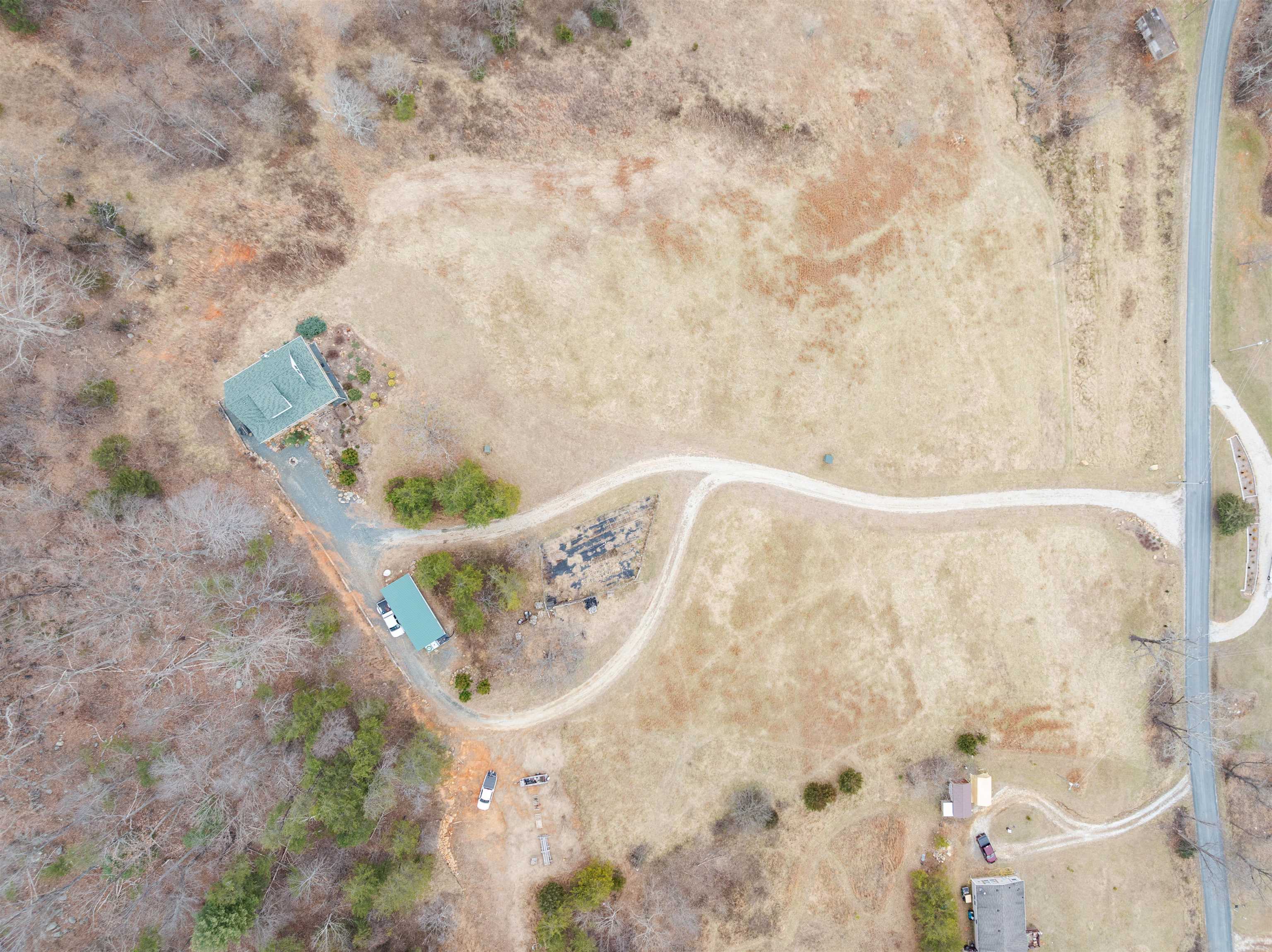 516 SLAPP CREEK RD, AMHERST, Virginia 24521, 3 Bedrooms Bedrooms, ,3 BathroomsBathrooms,Residential,516 SLAPP CREEK RD,673046 MLS # 673046