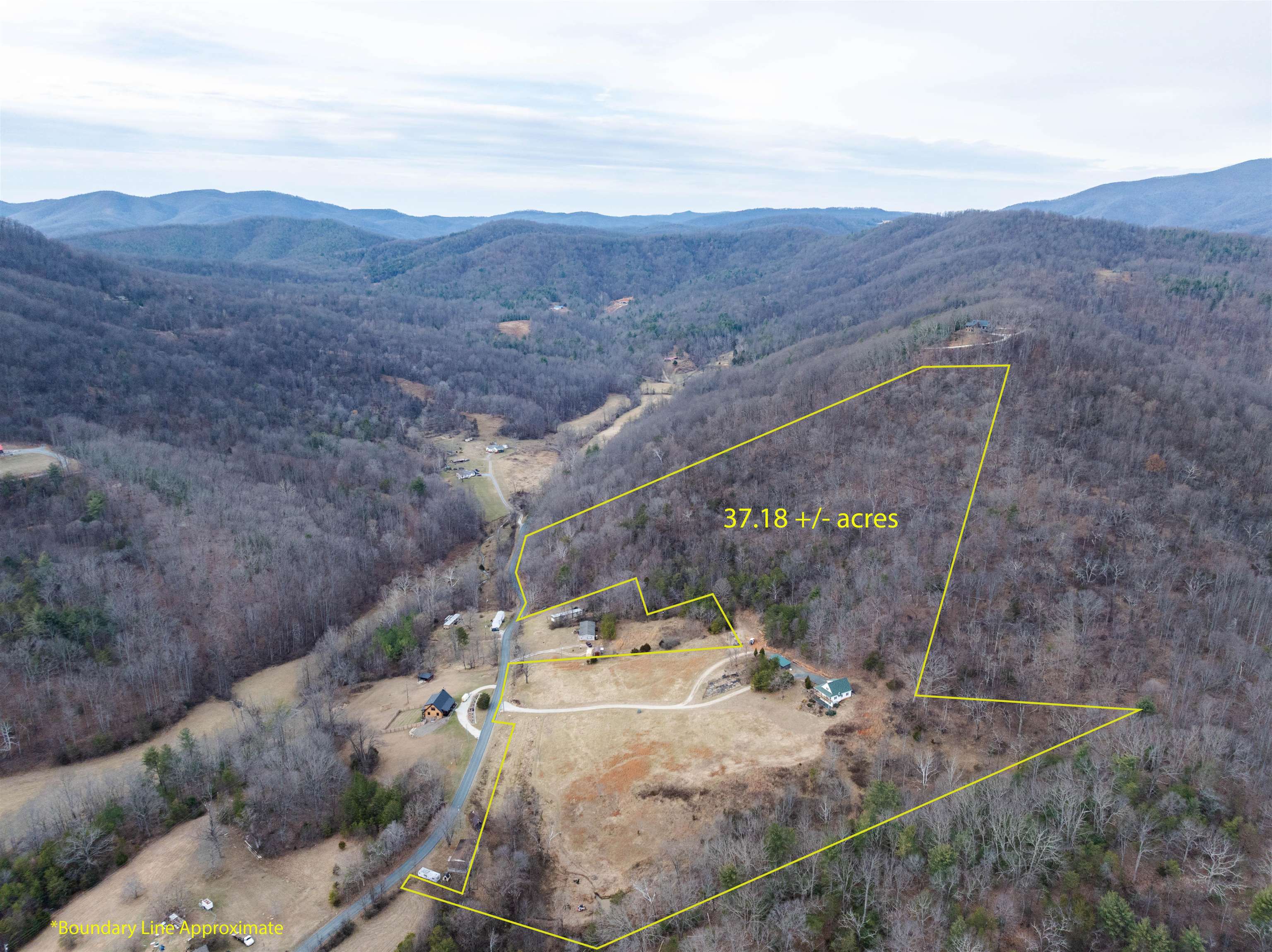 516 SLAPP CREEK RD, AMHERST, Virginia 24521, 3 Bedrooms Bedrooms, ,3 BathroomsBathrooms,Residential,516 SLAPP CREEK RD,673046 MLS # 673046