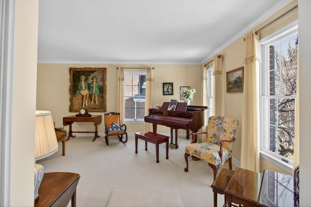 121 FAIRWAY DR, HARRISONBURG, Virginia 22802, 5 Bedrooms Bedrooms, ,3 BathroomsBathrooms,Residential,121 FAIRWAY DR,673058 MLS # 673058